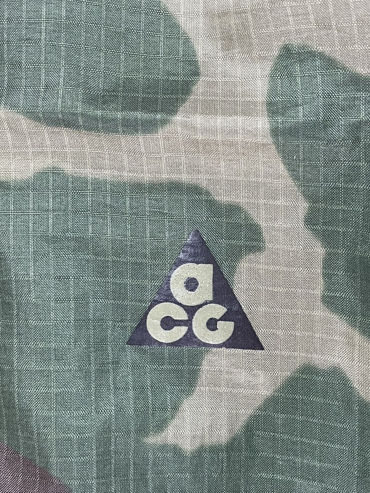 Nike ACG rare nike acg camo tech jacket Size US S / EU 44-46 / 1 - 9 Thumbnail