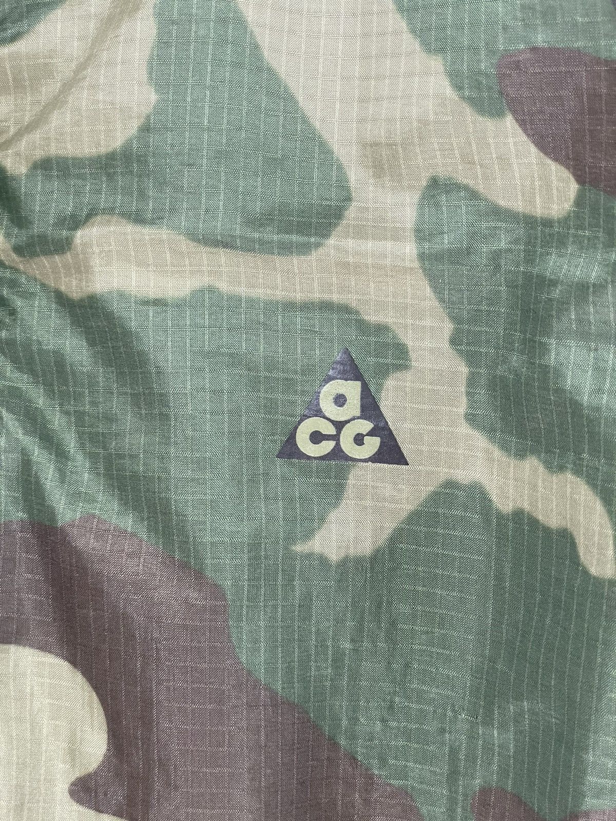 Nike ACG rare nike acg camo tech jacket Size US S / EU 44-46 / 1 - 10 Thumbnail
