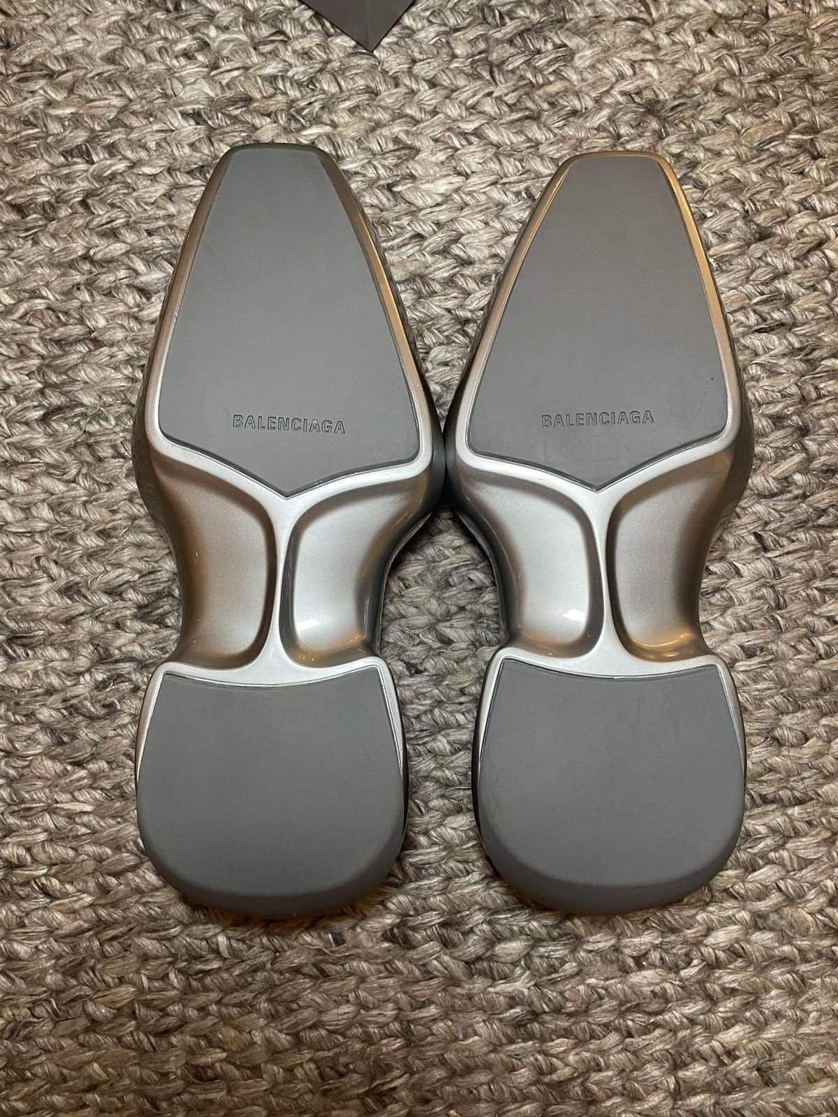Balenciaga BALENCIAGA SPACE SHOES SILVER Size US 9 / EU 42 - 4 Thumbnail