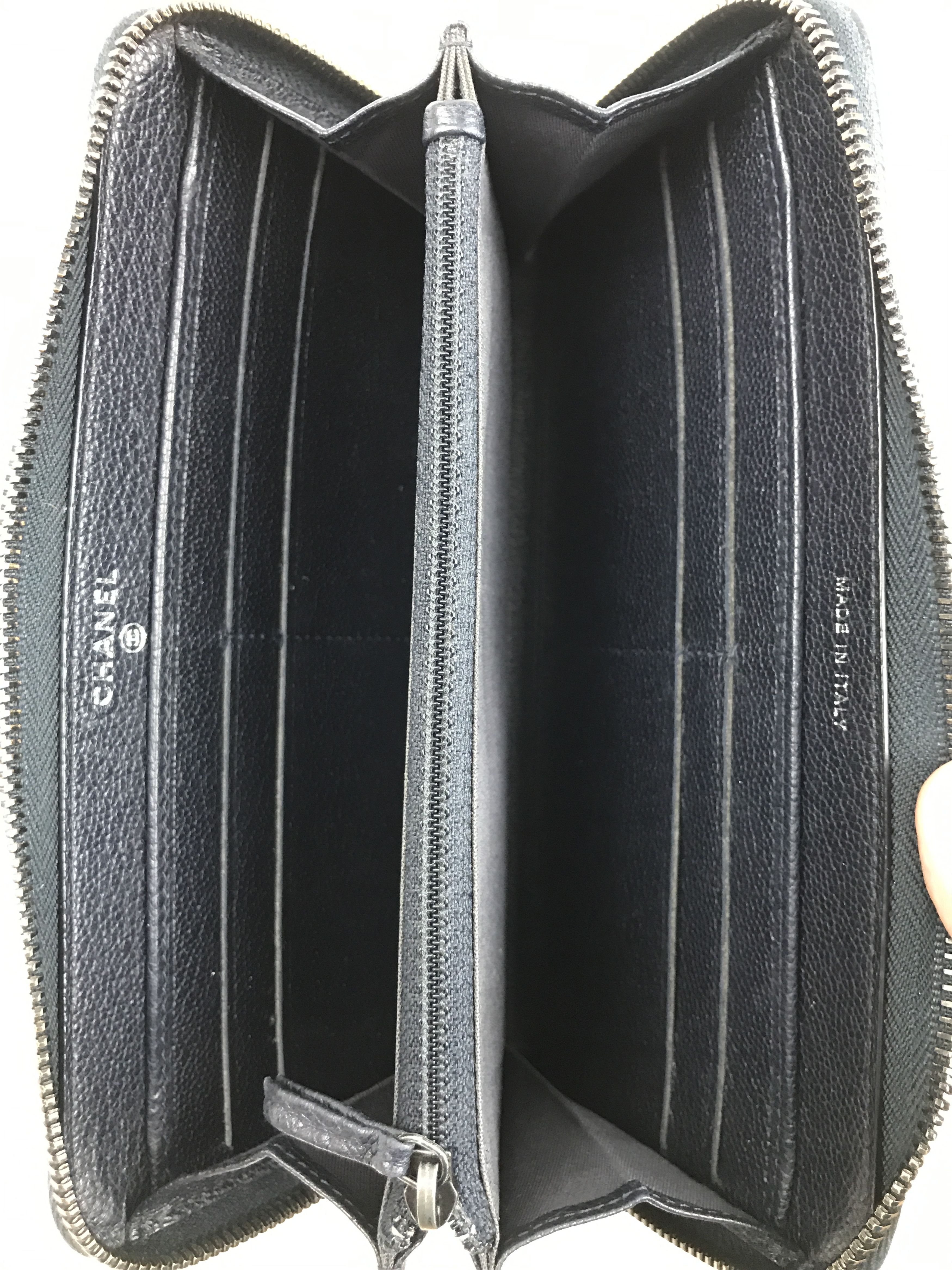 Chanel × Vintage Chanel Black Caviar Zip Around Long Wallet Size ONE SIZE - 15 Thumbnail
