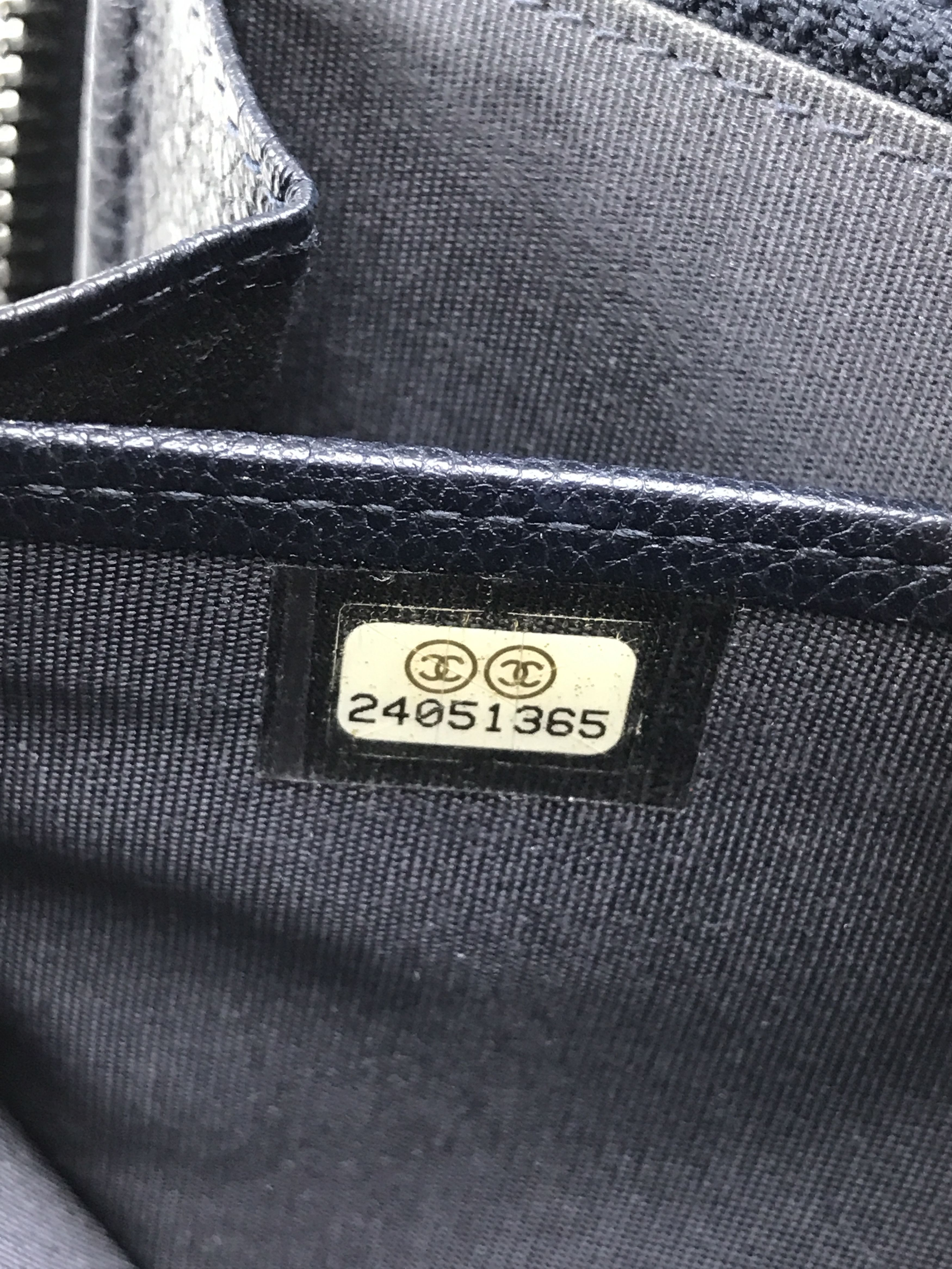 Chanel × Vintage Chanel Black Caviar Zip Around Long Wallet Size ONE SIZE - 9 Thumbnail