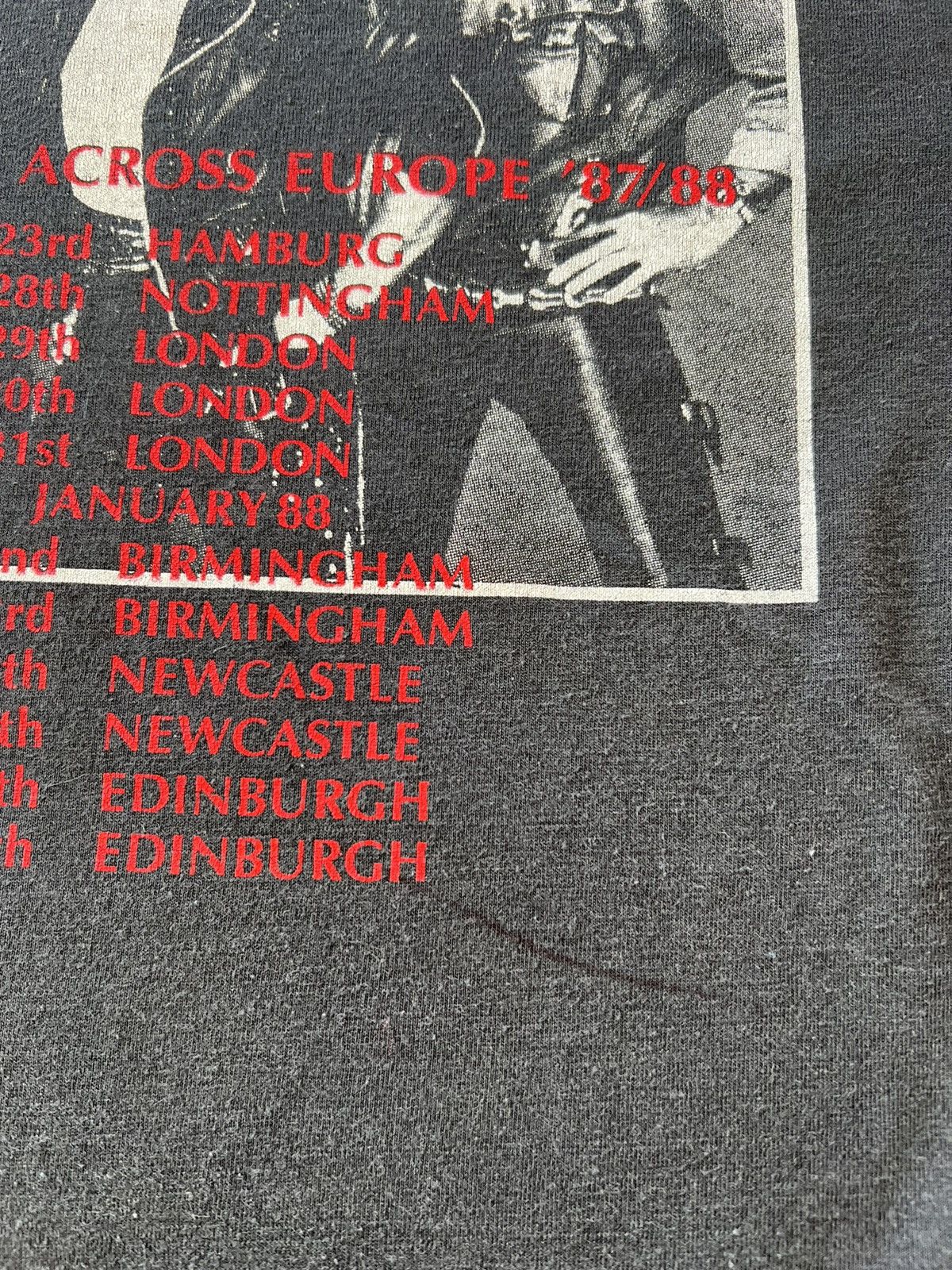 Band Tees Vintage 1987 Whitesnake David Coverdale Black Tee Size US M / EU 48-50 / 2 - 14 Thumbnail