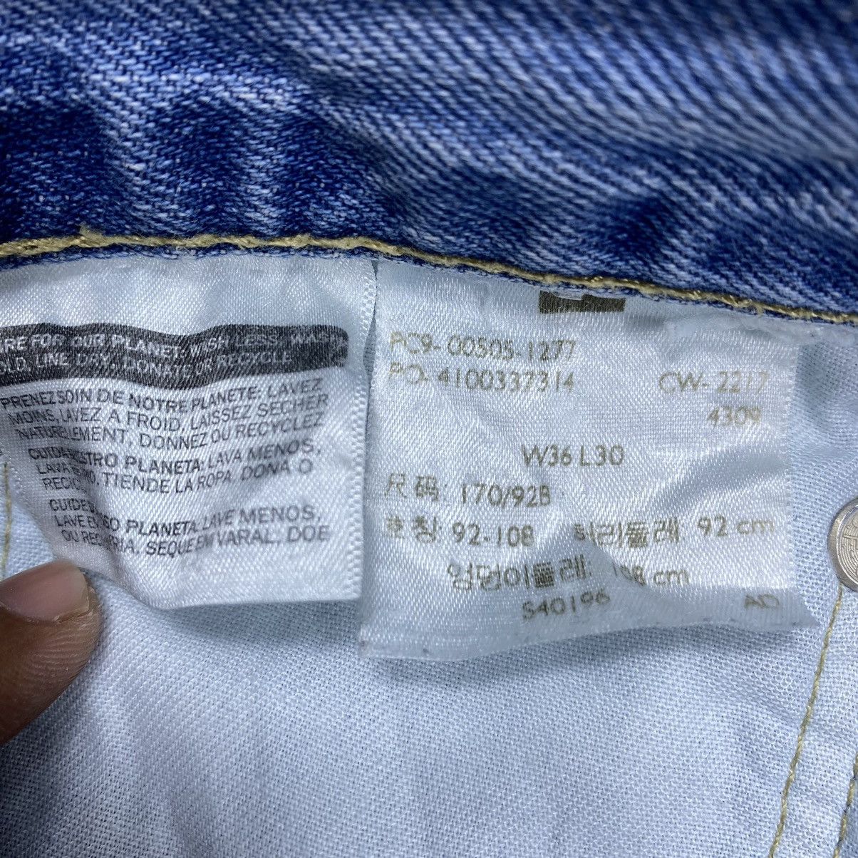 Levi's Vintage Levi’s 505 Blue Light Washed Denim Size US 38 / EU 54 - 11 Thumbnail