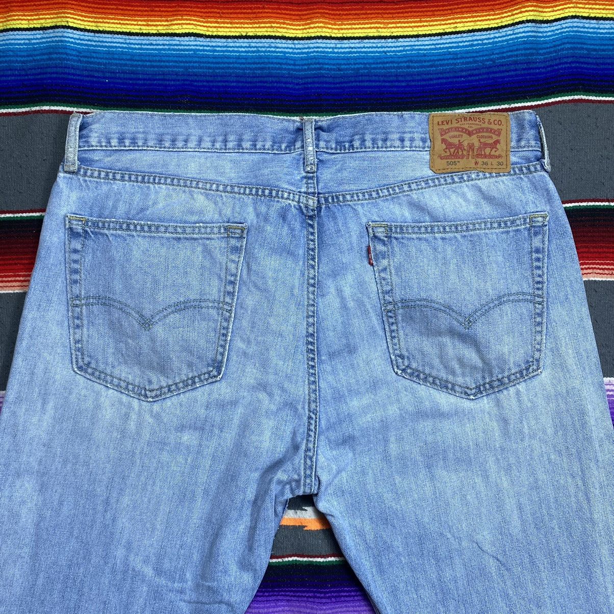 Levi's Vintage Levi’s 505 Blue Light Washed Denim Size US 38 / EU 54 - 8 Thumbnail