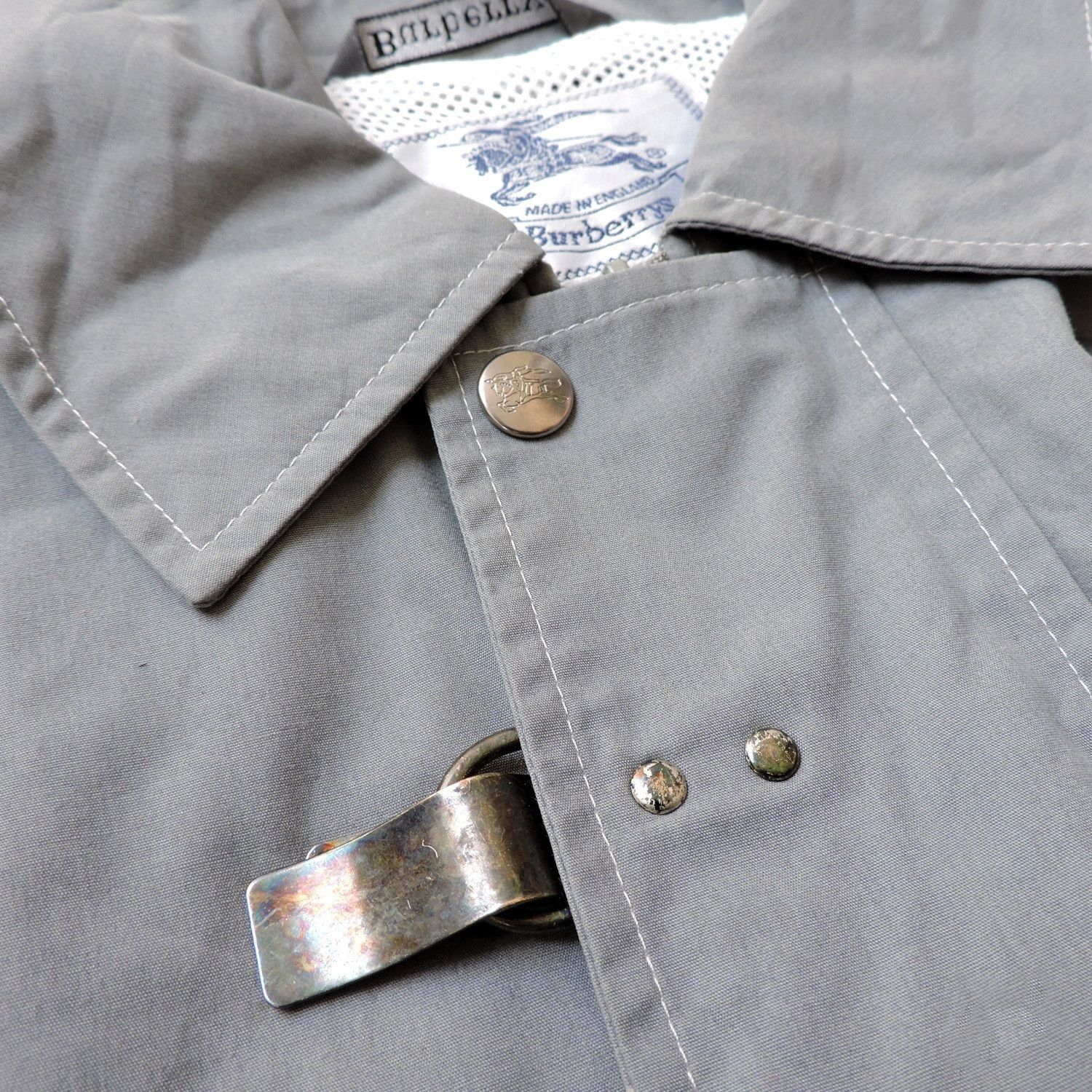 Burberry 90’S BURBERRYS REFLECTIVE LOGO TRENCH COAT JACKET Size US M / EU 48-50 / 2 - 10 Thumbnail