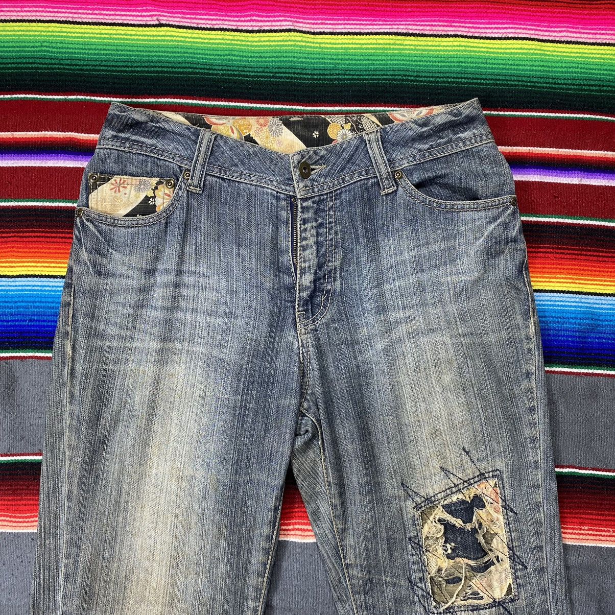 Vintage Vintage Traditional Japanese Floral Flare Distressed Denim Size US 32 / EU 48 - 2 Thumbnail