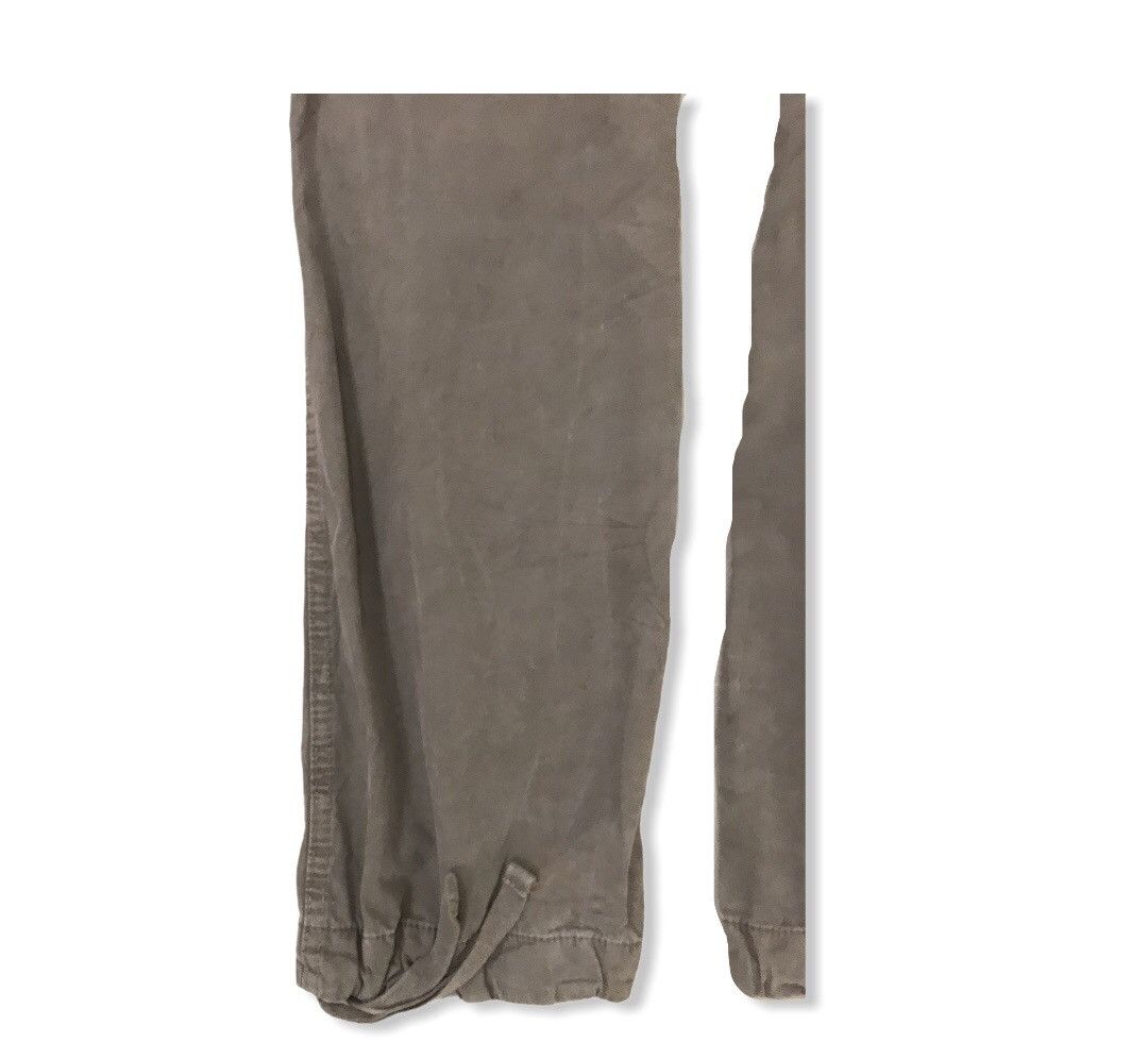 Japanese Brand × Uniqlo Japanese Brand Uniqlo Parachute Tactical Cargo Pant Size US 30 / EU 46 - 19 Thumbnail