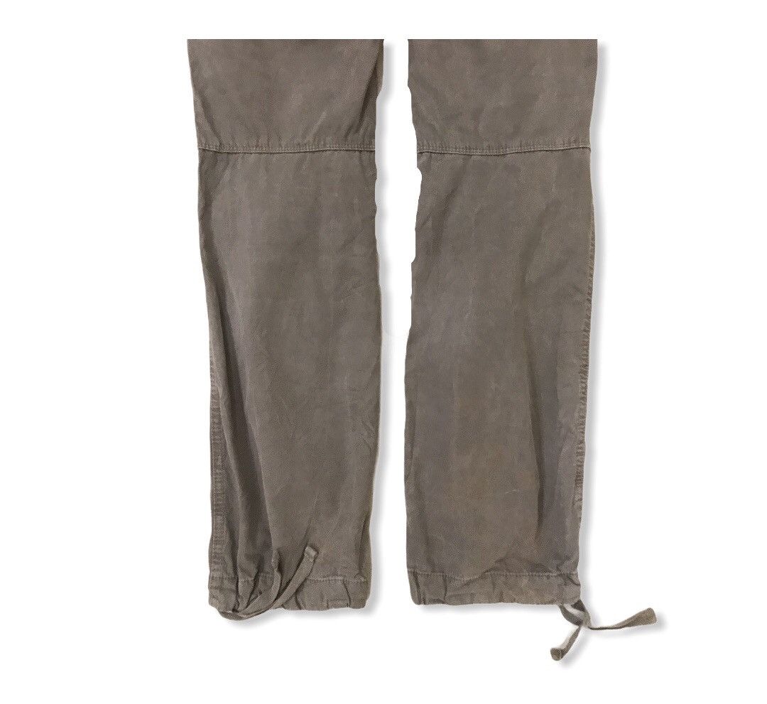 Japanese Brand × Uniqlo Japanese Brand Uniqlo Parachute Tactical Cargo Pant Size US 30 / EU 46 - 14 Thumbnail