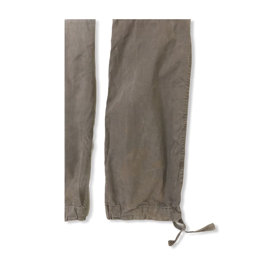 Japanese Brand × Uniqlo Japanese Brand Uniqlo Parachute Tactical Cargo Pant Size US 30 / EU 46 - 20 Thumbnail