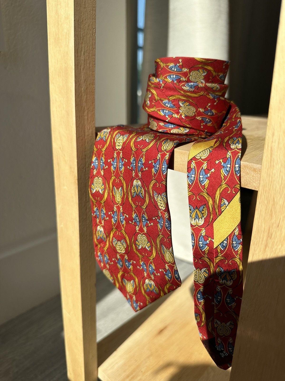 ferragamo neck ties