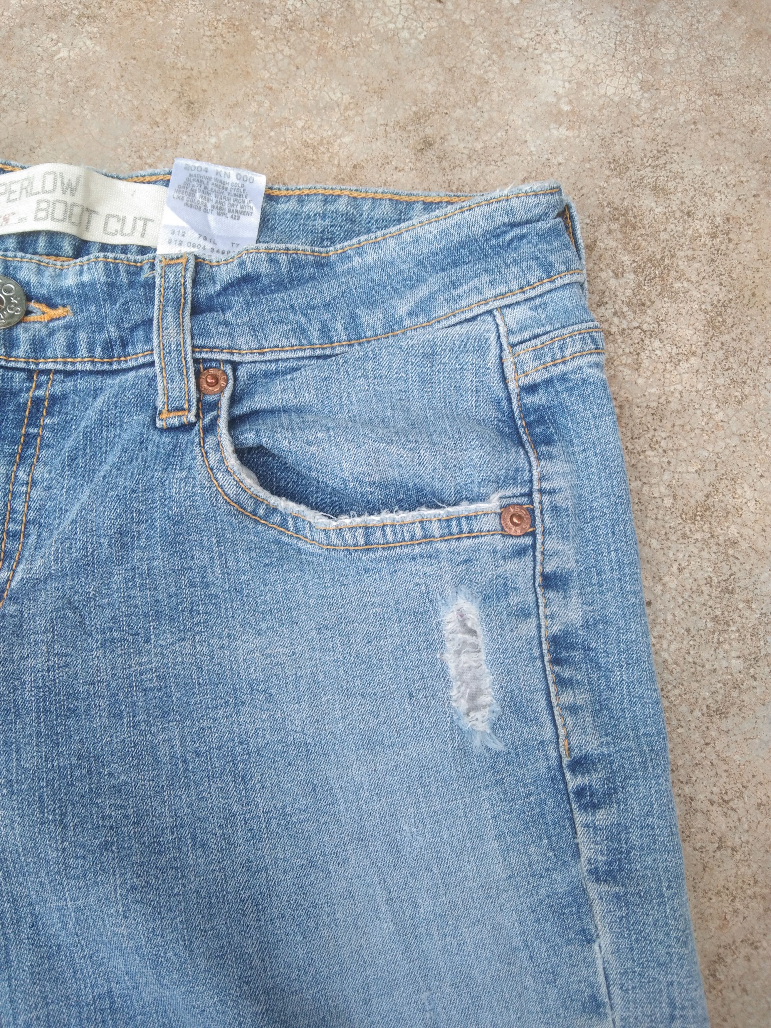 Levi's Vintage Levi's Flared 518 Boot Cut Released Hem Jeans 28x29 Size US 28 / EU 44 - 6 Thumbnail