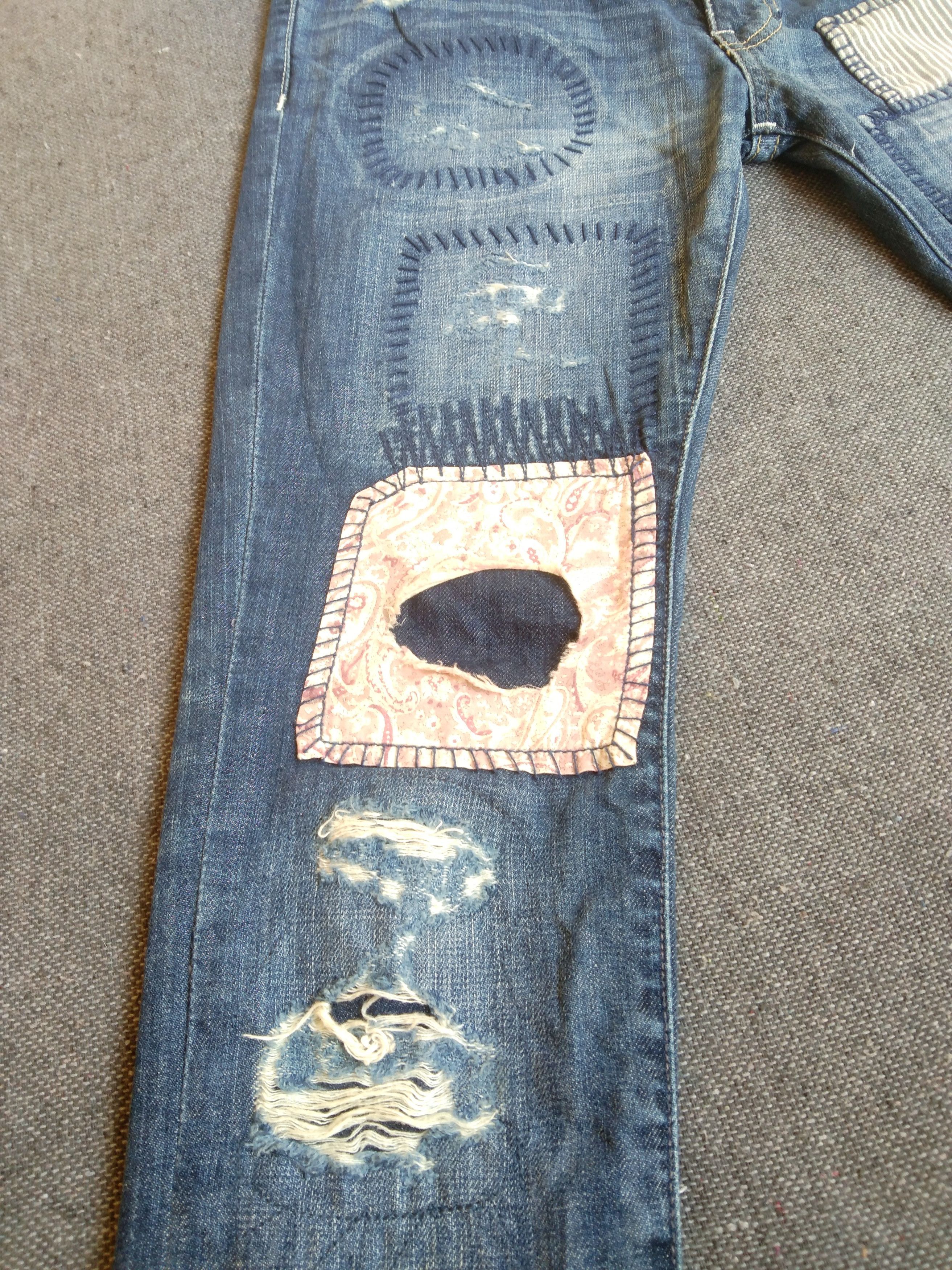 Japanese Brand Japanese Brand Jeans Distressed Style Boro Sashiko 27x29 Size US 27 - 9 Thumbnail