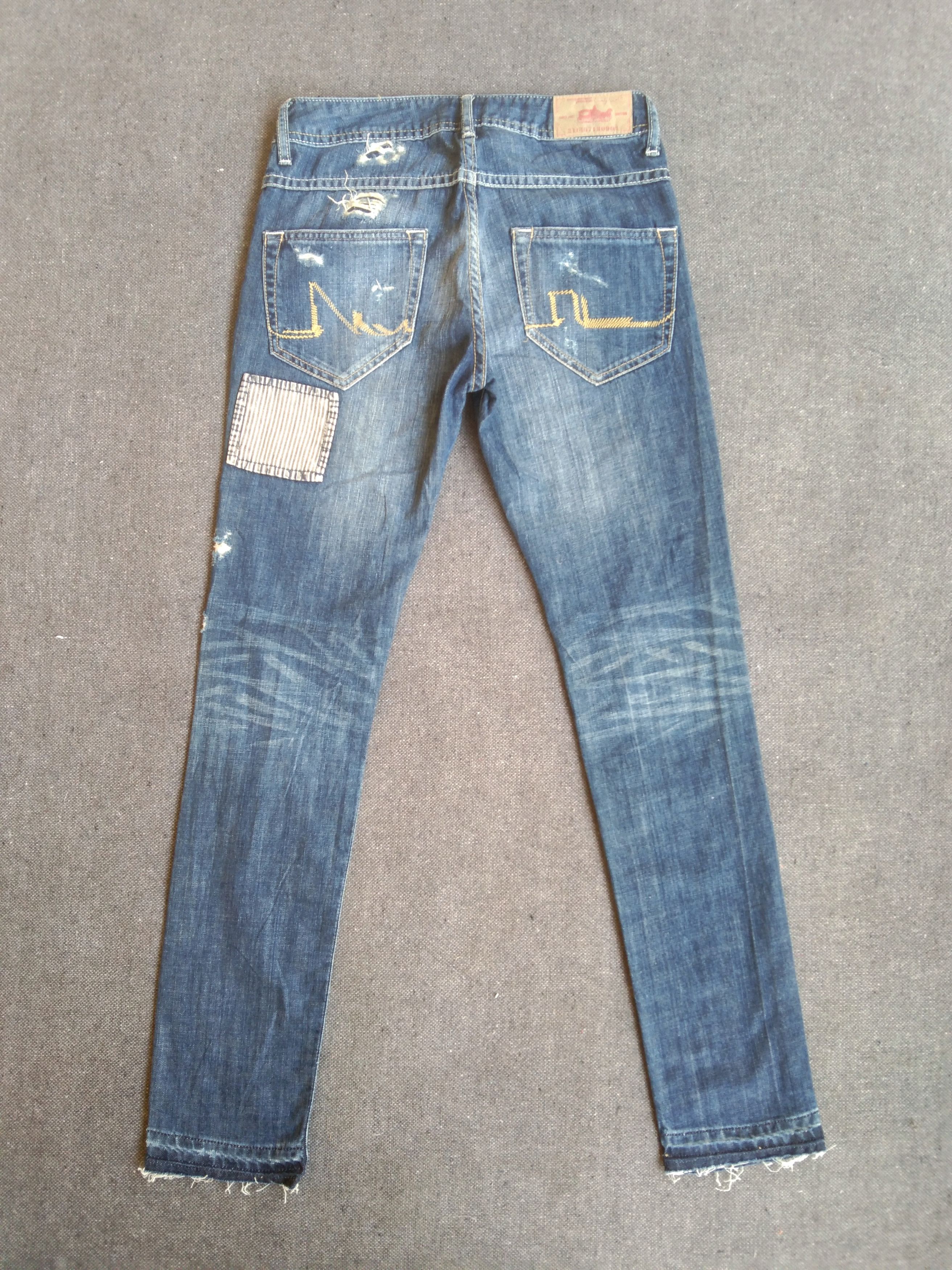 Japanese Brand Japanese Brand Jeans Distressed Style Boro Sashiko 27x29 Size US 27 - 2 Thumbnail