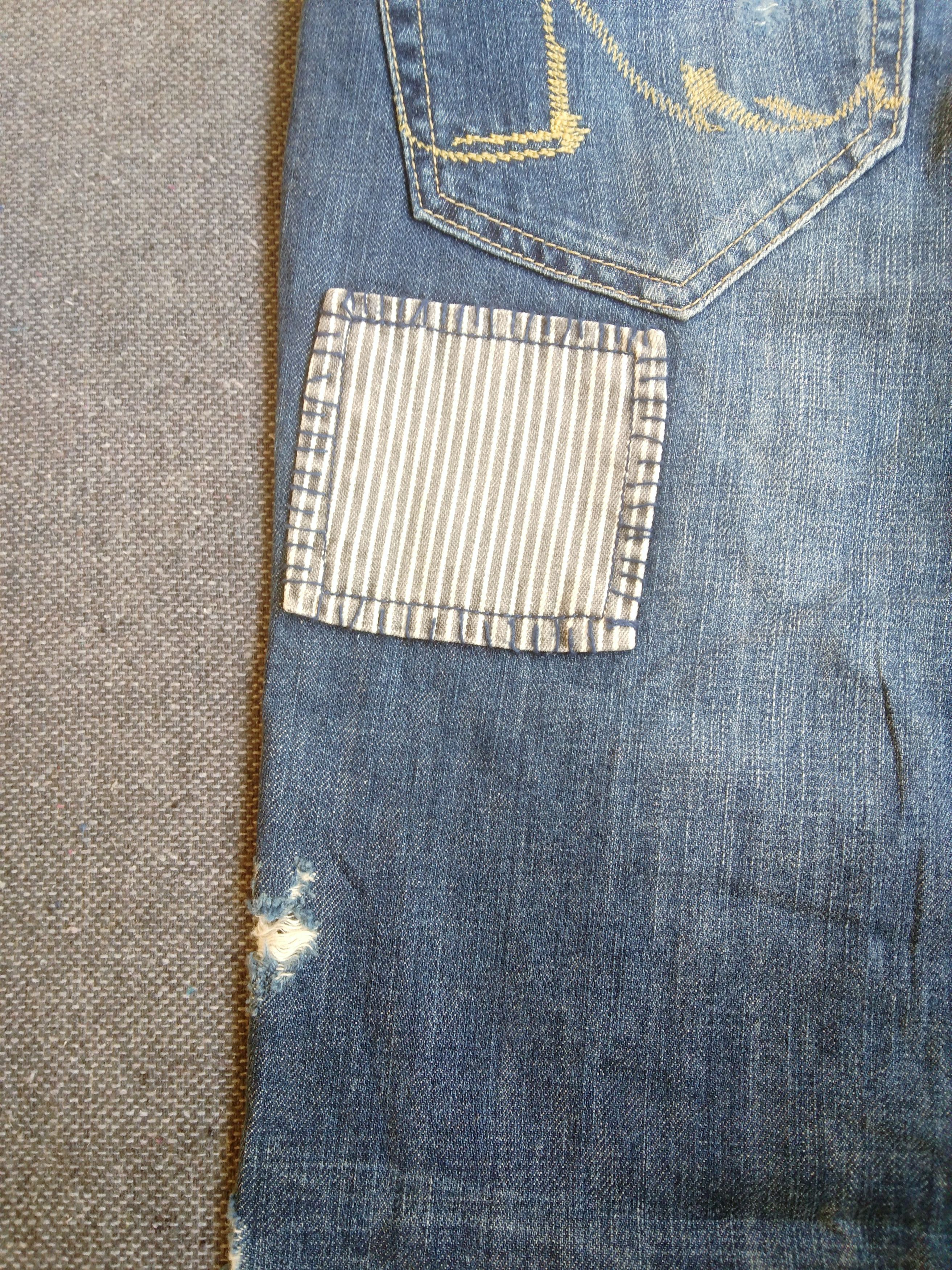 Japanese Brand Japanese Brand Jeans Distressed Style Boro Sashiko 27x29 Size US 27 - 6 Thumbnail