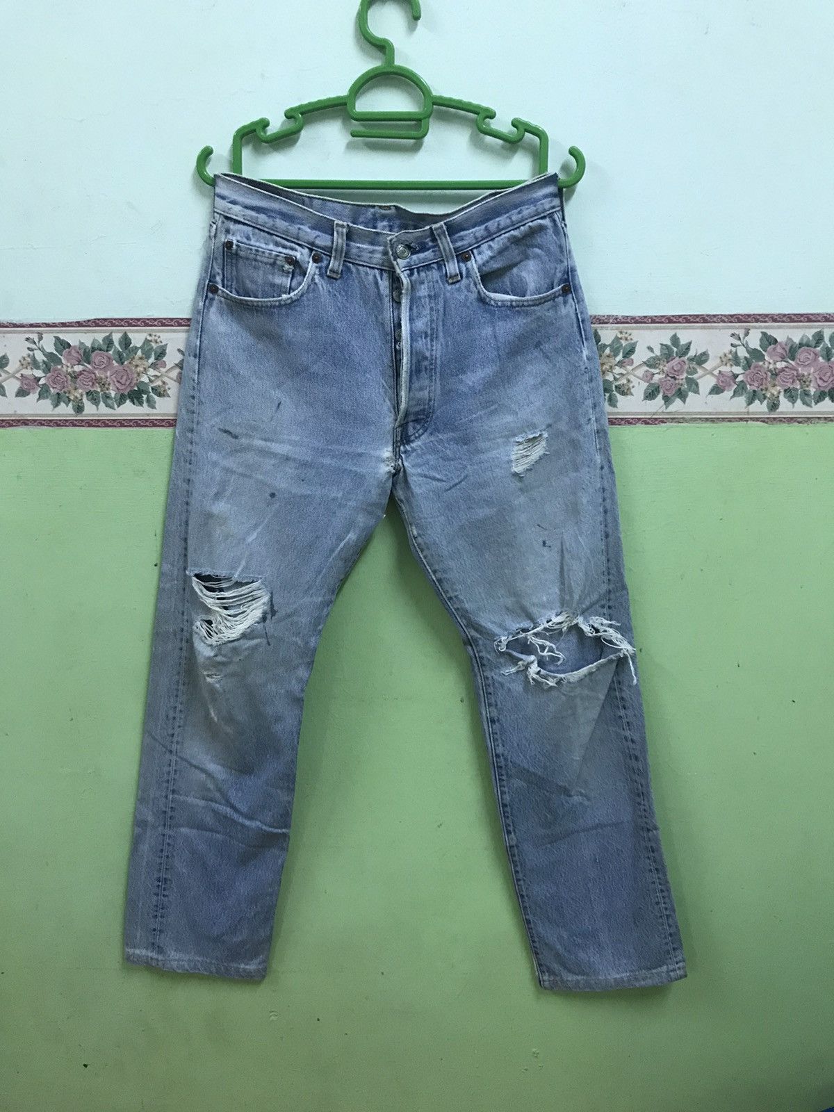 Levi's DISTRESSED ‼️‼️LEVIS 501 usa x vintage Size US 30 / EU 46 - 1 Thumbnail