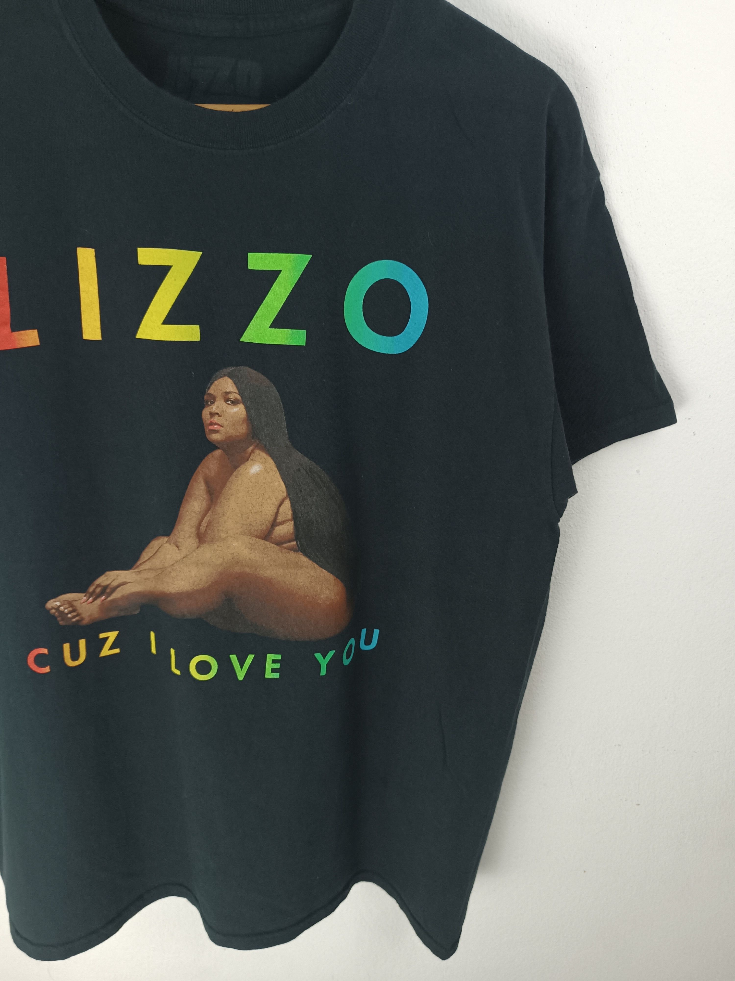 Rap Tees LIZZO "CUZ I LOVE YOU" TEE (drake cardi kanye travis) Size US L / EU 52-54 / 3 - 6 Thumbnail