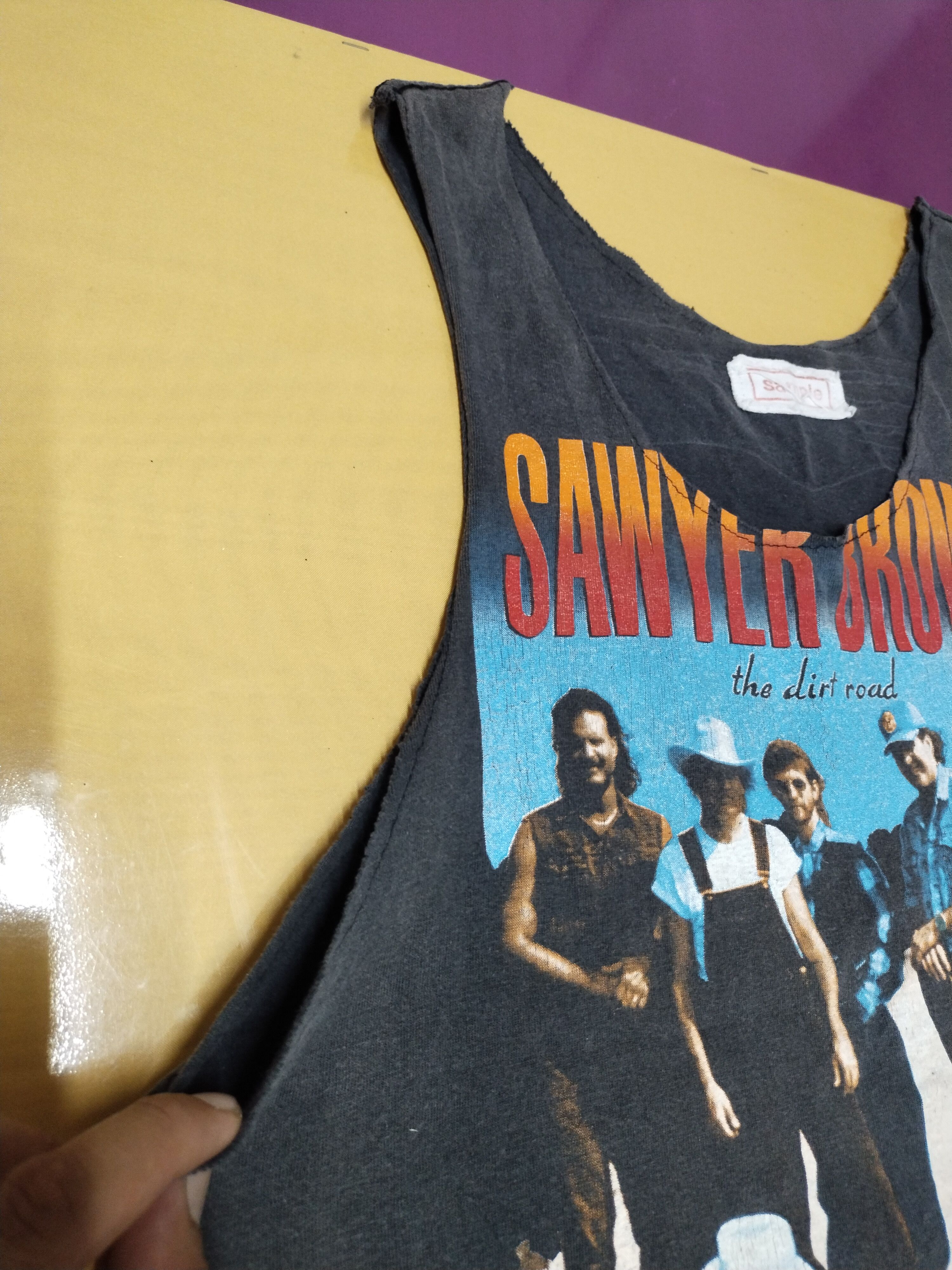Band Tees 🔥1992 Vtg Sawyer Brown American Country Music Tee Size US M / EU 48-50 / 2 - 8 Thumbnail