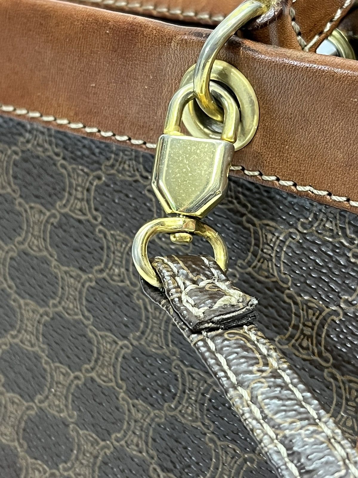 Celine 🔥VERY RARE🔥Vintage CELINE Iconic Monogram Leather Mini Bag Size ONE SIZE - 12 Thumbnail