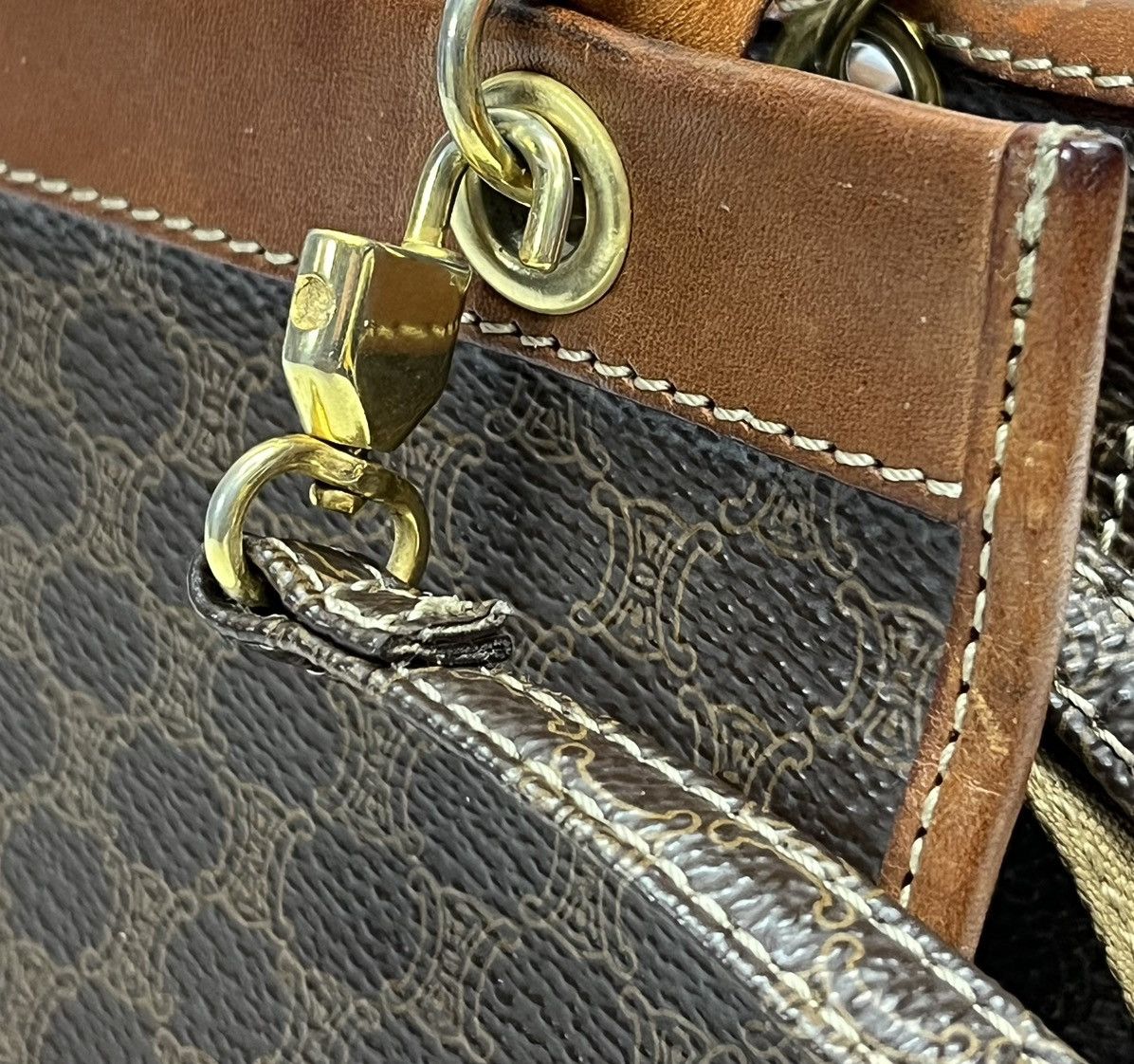 Celine 🔥VERY RARE🔥Vintage CELINE Iconic Monogram Leather Mini Bag Size ONE SIZE - 13 Thumbnail