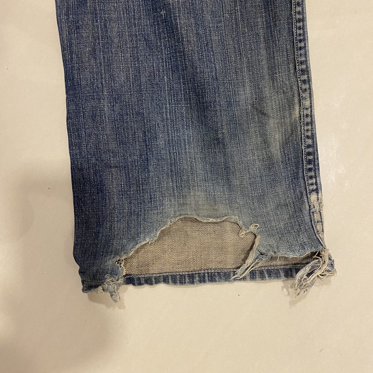 Levi's Vintage Levi’s 504 Distressed Denim Size US 32 / EU 48 - 9 Thumbnail