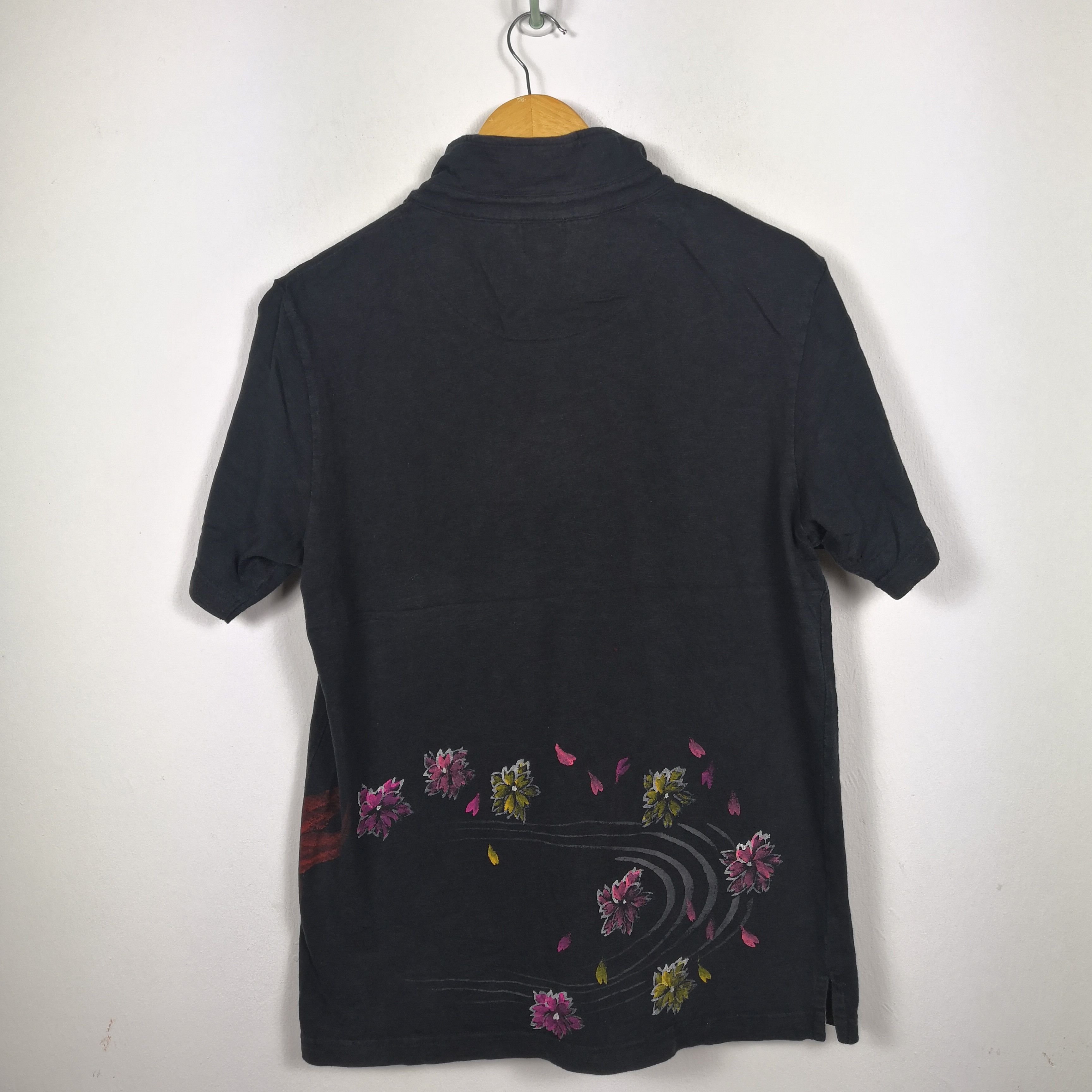 Japanese Brand Takeo Kikuchi T-Shirt Koi Fish Japanese Souvenir Polo Tees Size US M / EU 48-50 / 2 - 3 Thumbnail