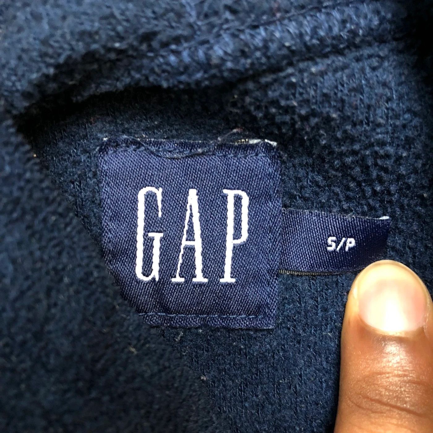 Gap Vintage Gap Hoodie Spell Out Outdoor Sweatshirt 90s Fleece Size US S / EU 44-46 / 1 - 5 Thumbnail