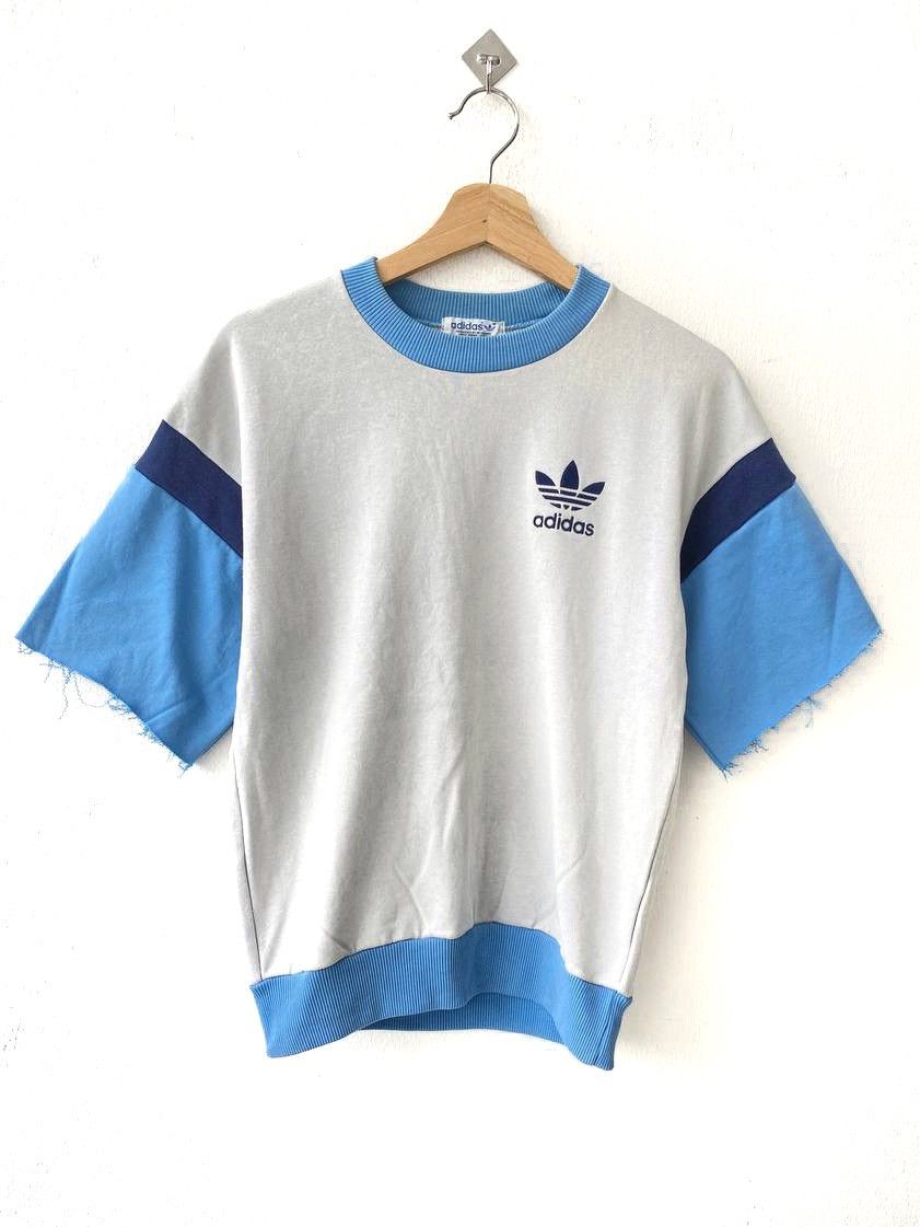 Vintage Adidas Japan Embroidered Logo Crewneck Sweatshirt