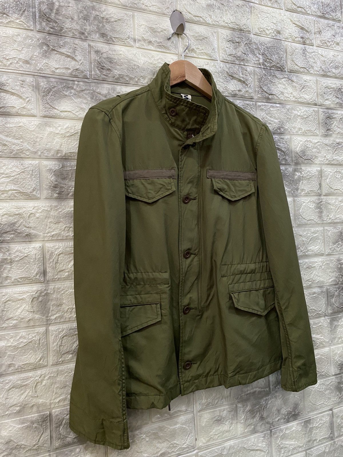 Alpha Industries × Margaret Howell Margaret Howell x Alpha Industries military jacket Size US S / EU 44-46 / 1 - 3 Thumbnail