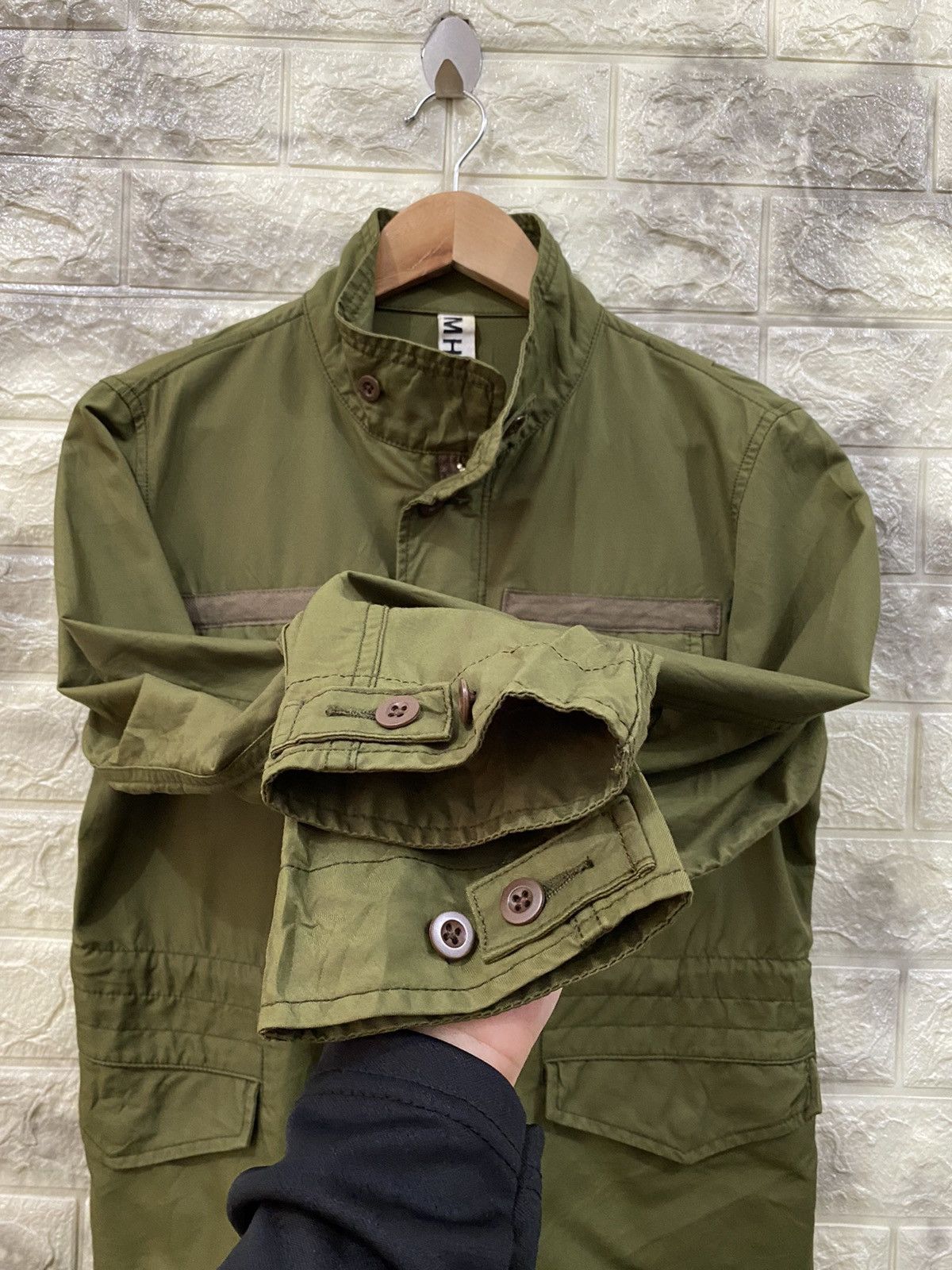 Alpha Industries × Margaret Howell Margaret Howell x Alpha Industries military jacket Size US S / EU 44-46 / 1 - 9 Thumbnail