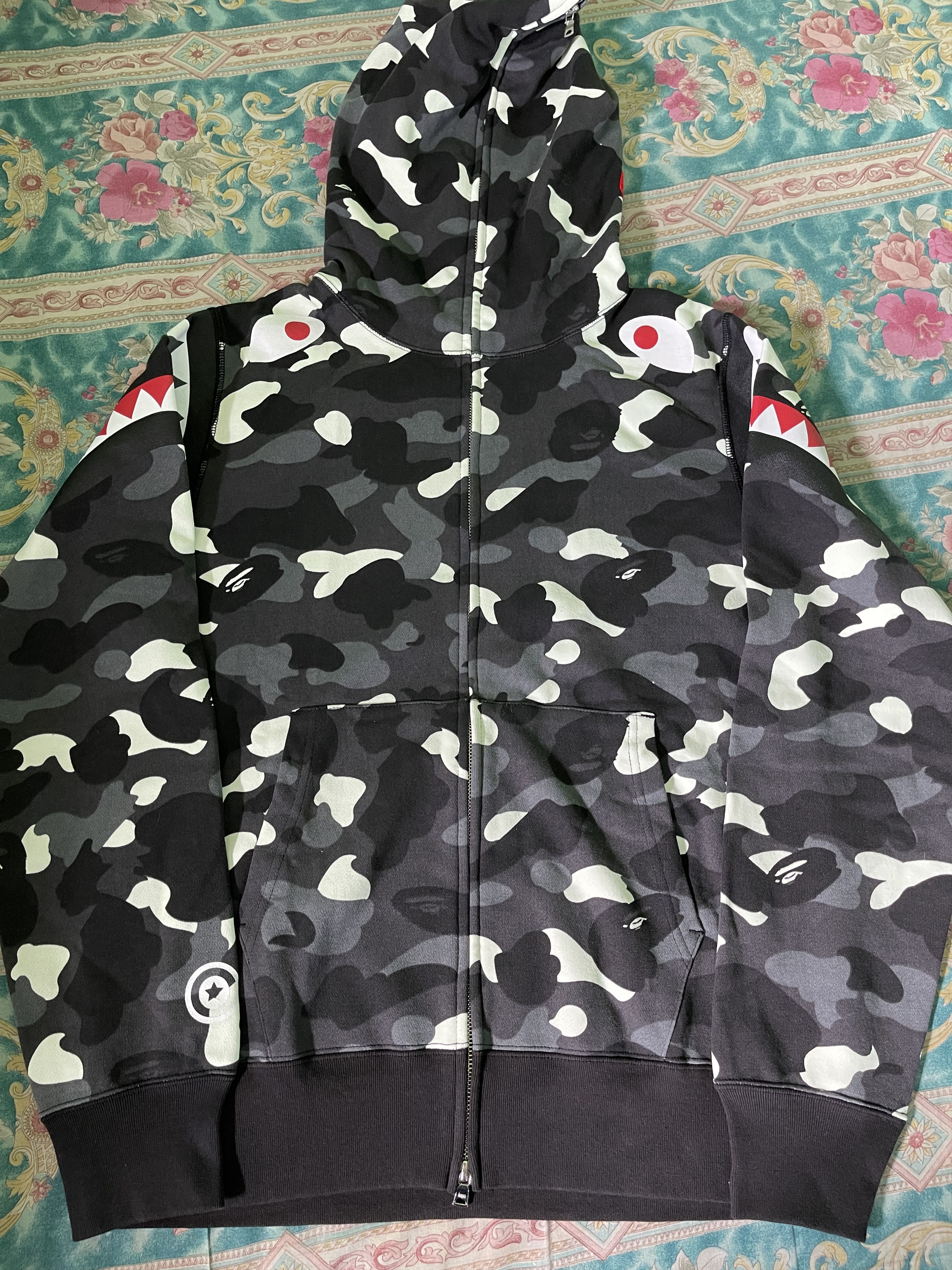 Bape City Camo PONR Shark Full Zip Hoodie Size US L / EU 52-54 / 3 - 2 Thumbnail