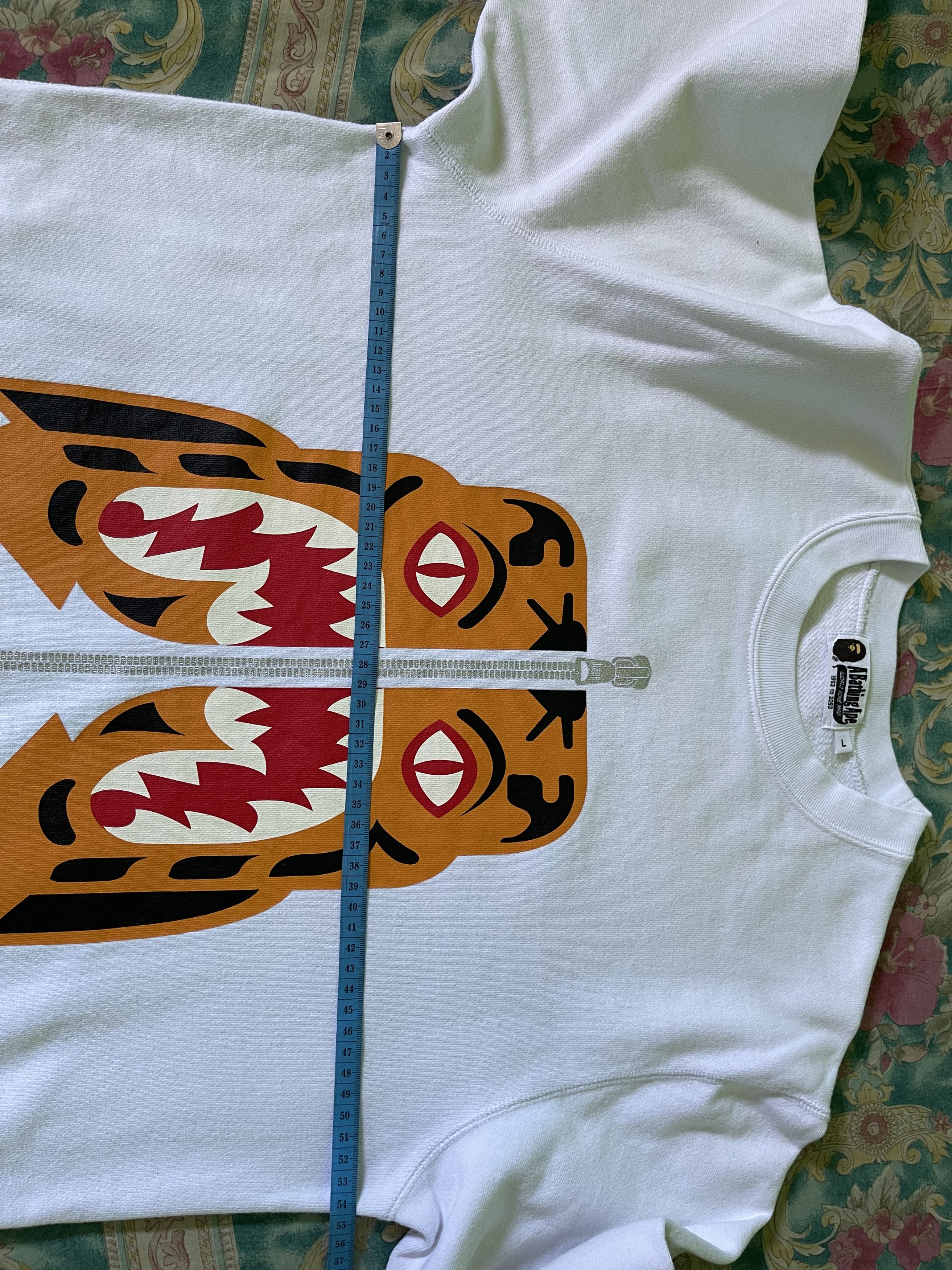 Bape Tiger Crewneck Size US L / EU 52-54 / 3 - 21 Thumbnail