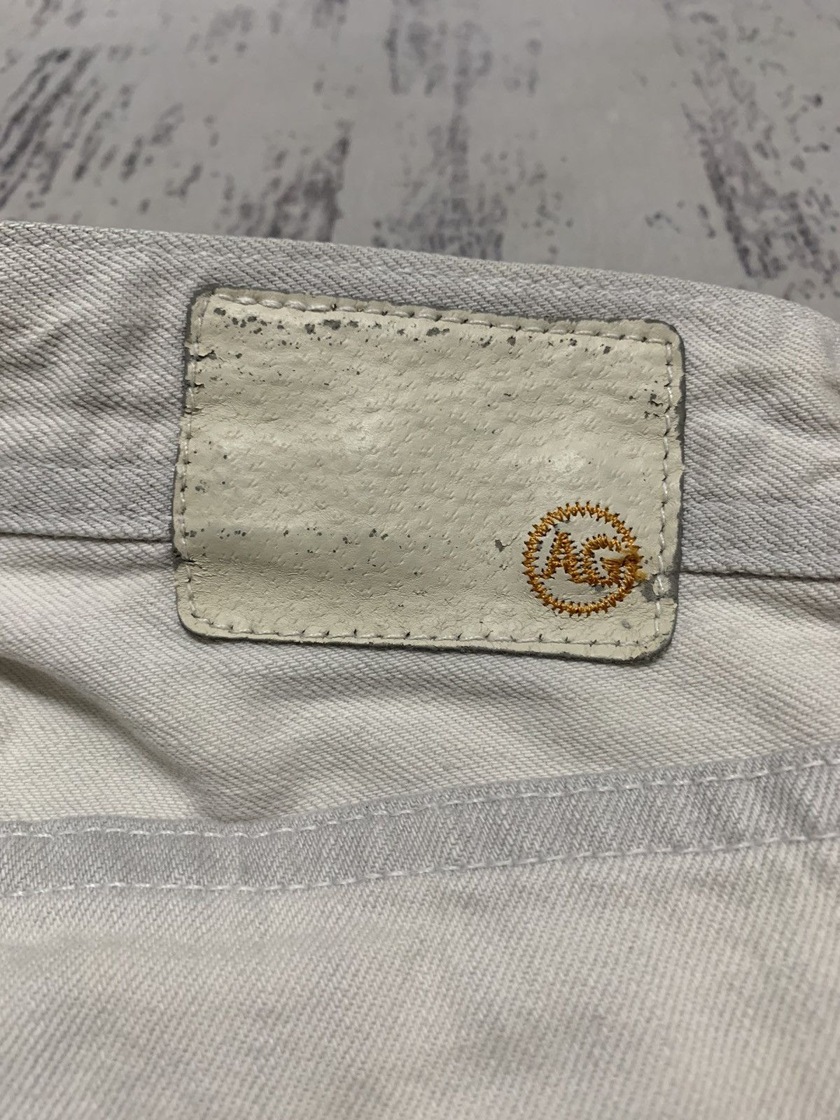 AG Adriano Goldschmied AG Adriano Goldschmied Distressed Denim Jean 31x33.5 Size US 31 - 20 Thumbnail