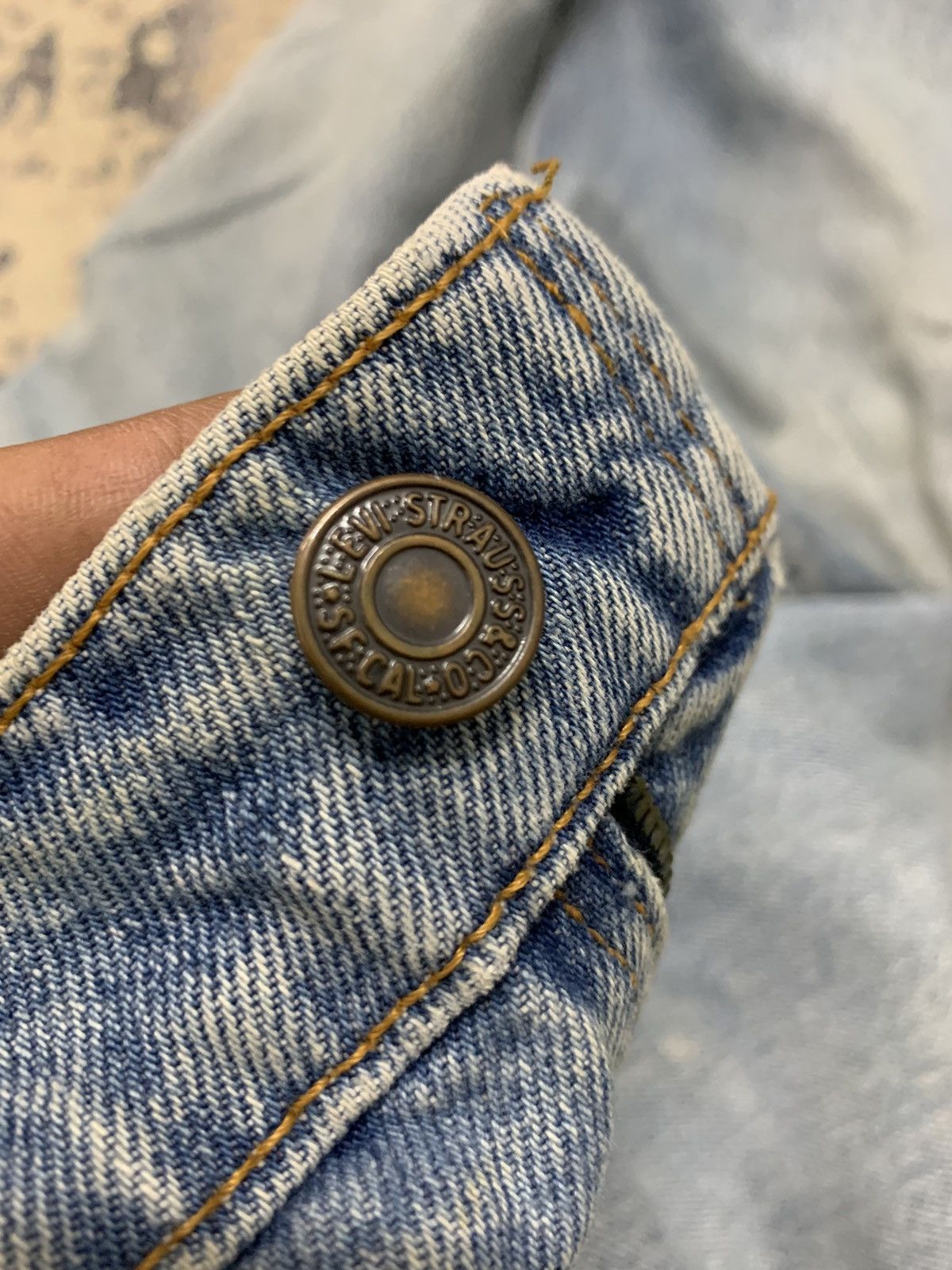 Levi's VTG Levi's 505 Made in USA Light Wash Jeans 34x35 Size US 34 / EU 50 - 6 Thumbnail