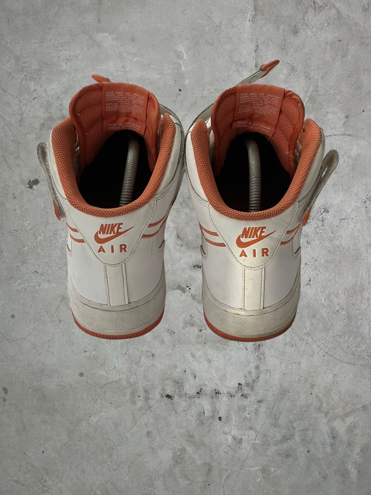 Nike Older Air Force 1 Mid Size US 9.5 / EU 42-43 - 7 Thumbnail