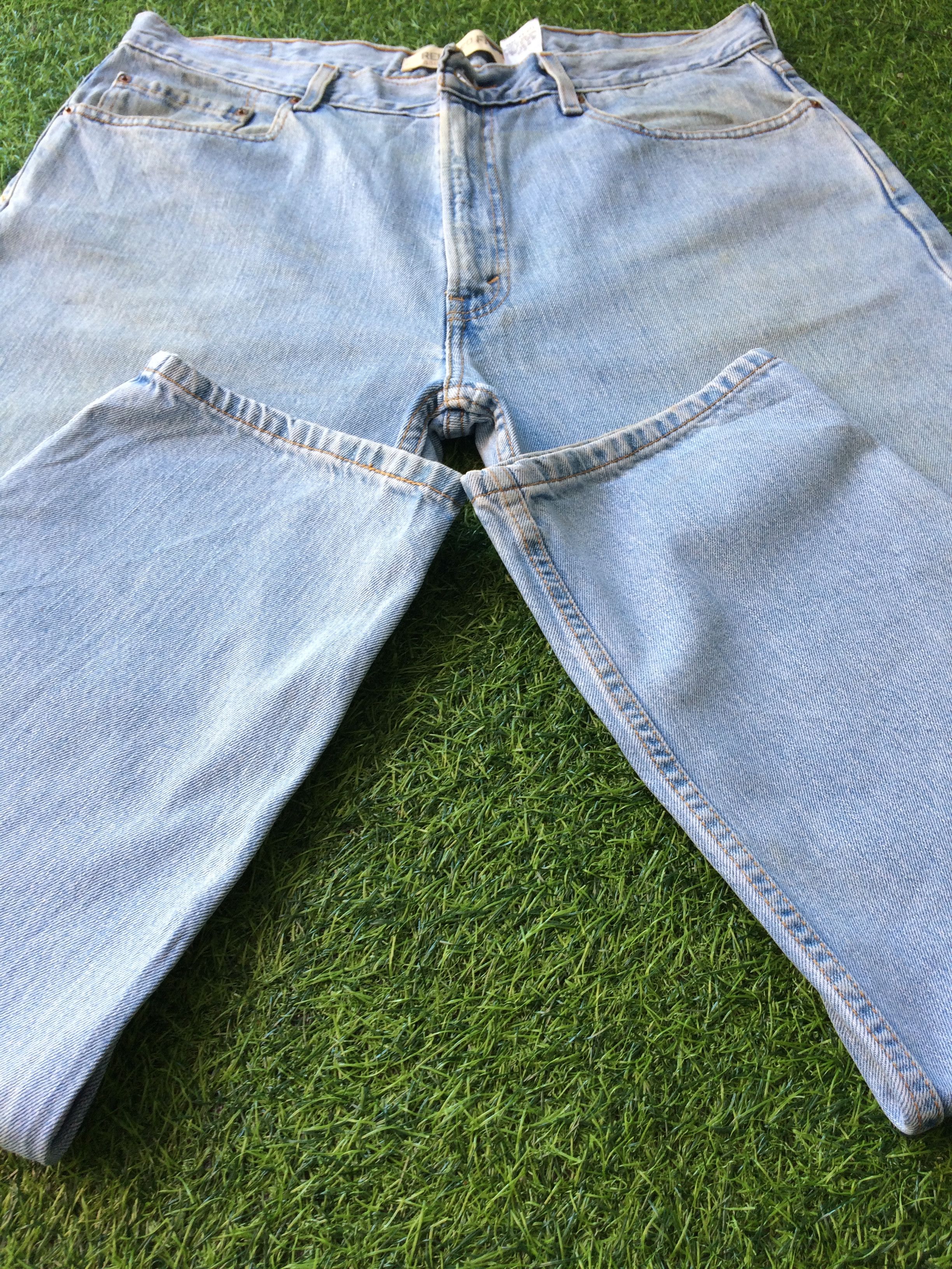 Levi's Levis 550 Dirty Red Tab Jeans #B-822 Size US 39 - 7 Thumbnail