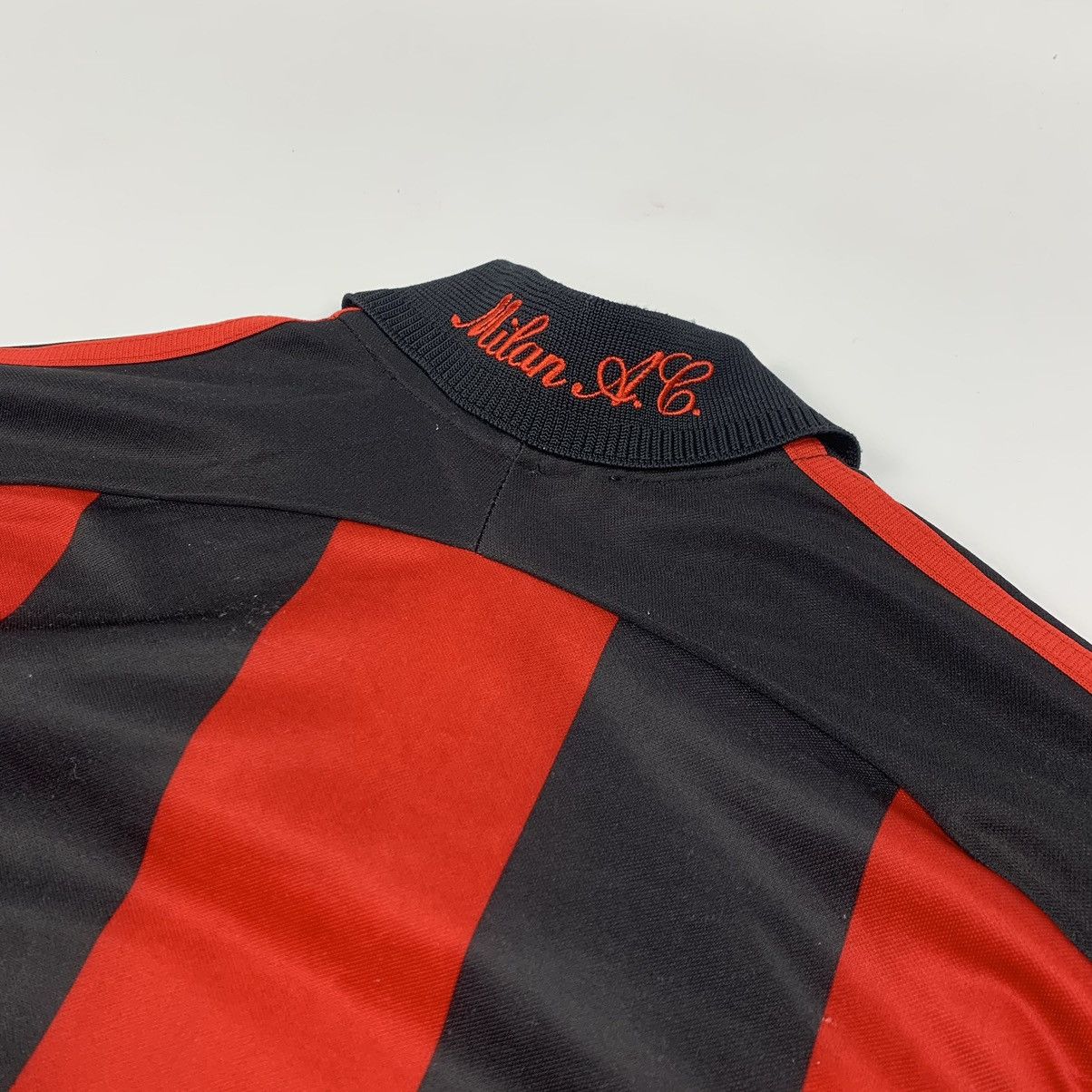 Adidas × Vintage Vintage Adidas football jersey AC Milan 1998-1999 Size US M / EU 48-50 / 2 - 9 Thumbnail