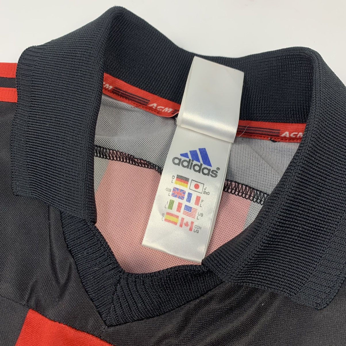 Adidas × Vintage Vintage Adidas football jersey AC Milan 1998-1999 Size US M / EU 48-50 / 2 - 5 Thumbnail