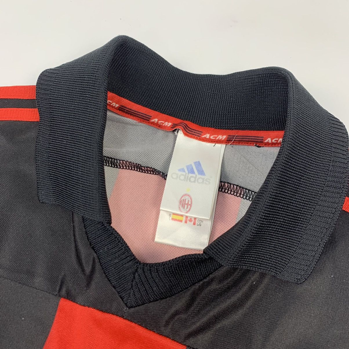 Adidas × Vintage Vintage Adidas football jersey AC Milan 1998-1999 Size US M / EU 48-50 / 2 - 4 Thumbnail