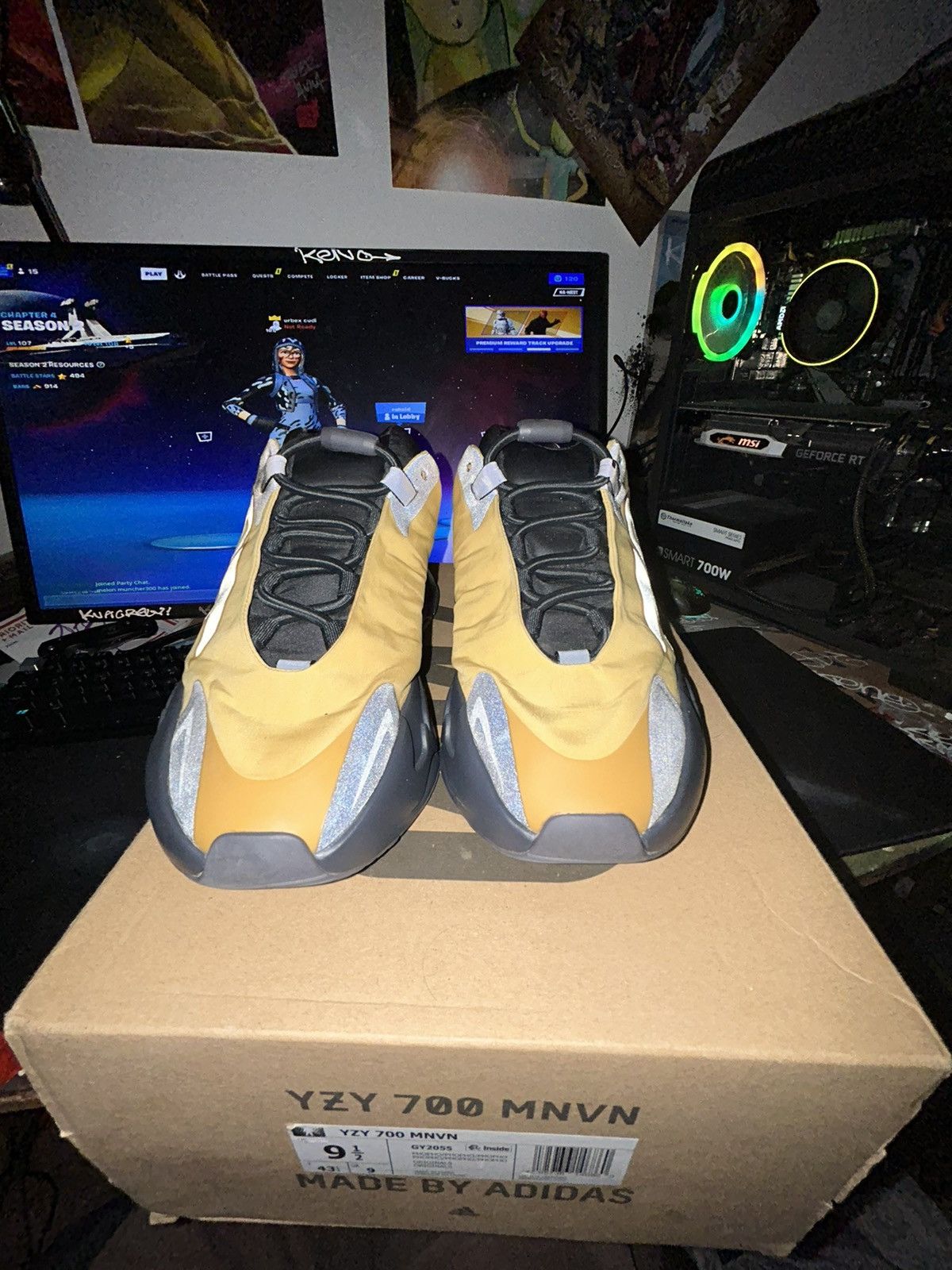 Yeezy hot sale 700 sales