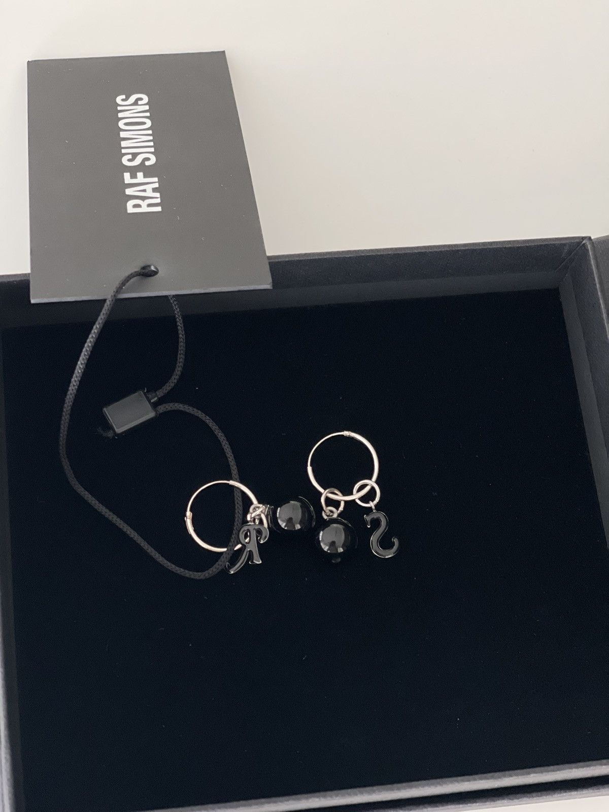 Raf Simons Raf Simons RS Pearl Earrings Size ONE SIZE - 2 Thumbnail