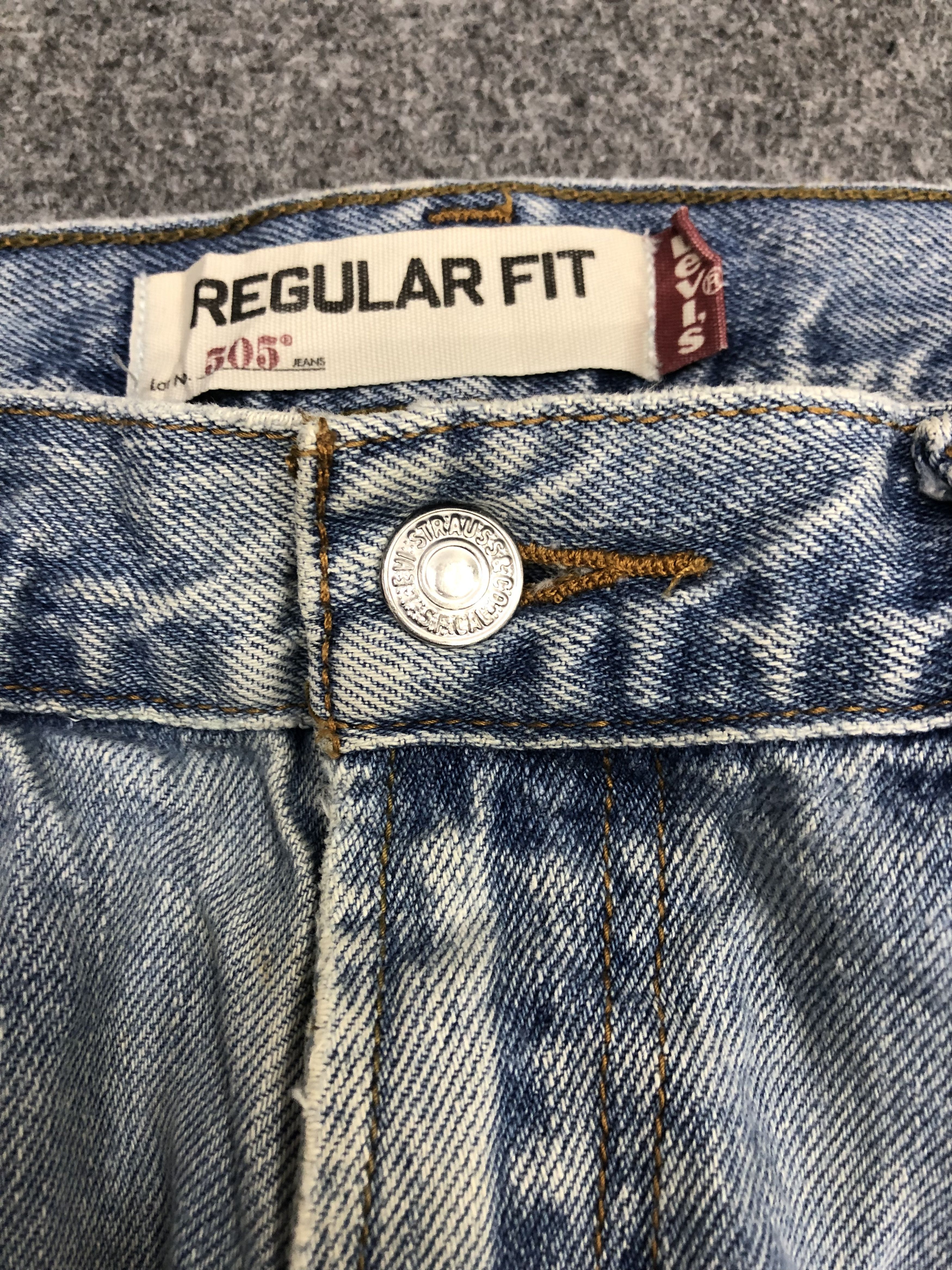 Levi's × Vintage Vintage Levis 505 Light Wash Jeans DP0993 Size US 34 / EU 50 - 10 Thumbnail