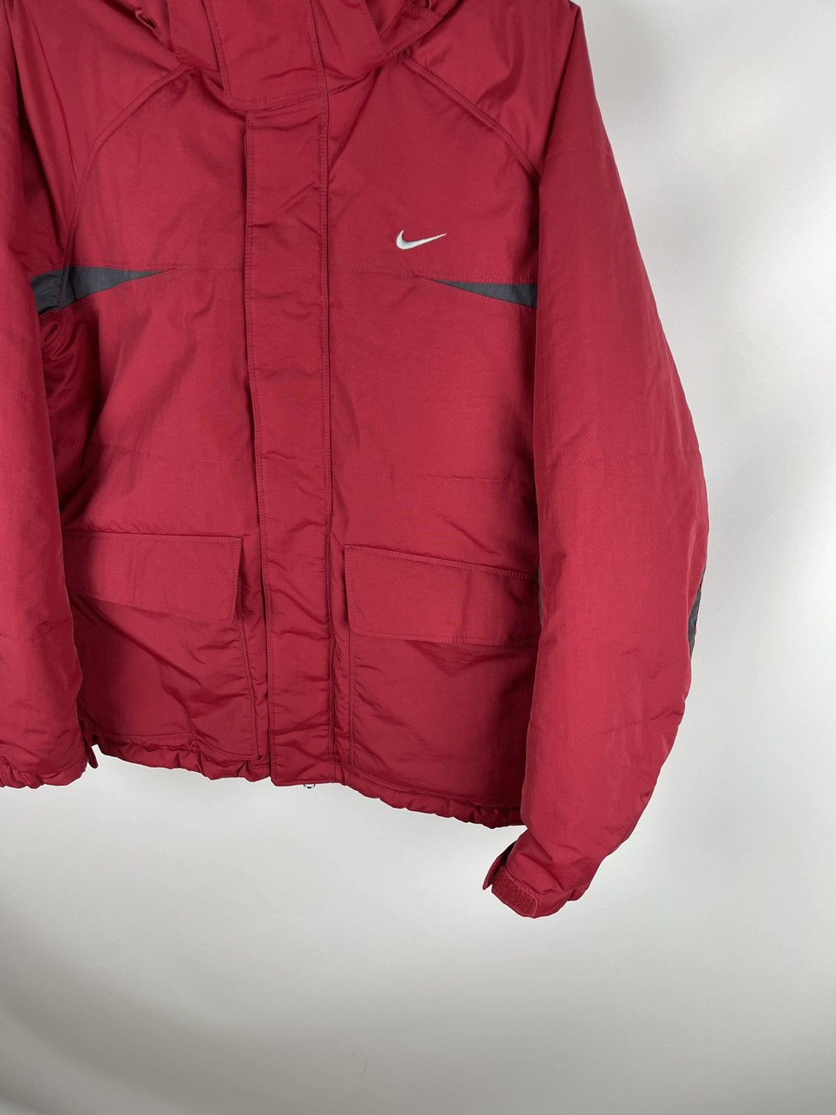 Nike Nike vintage y2k red big swoosh logo puffer jacket Size US M / EU 48-50 / 2 - 5 Thumbnail