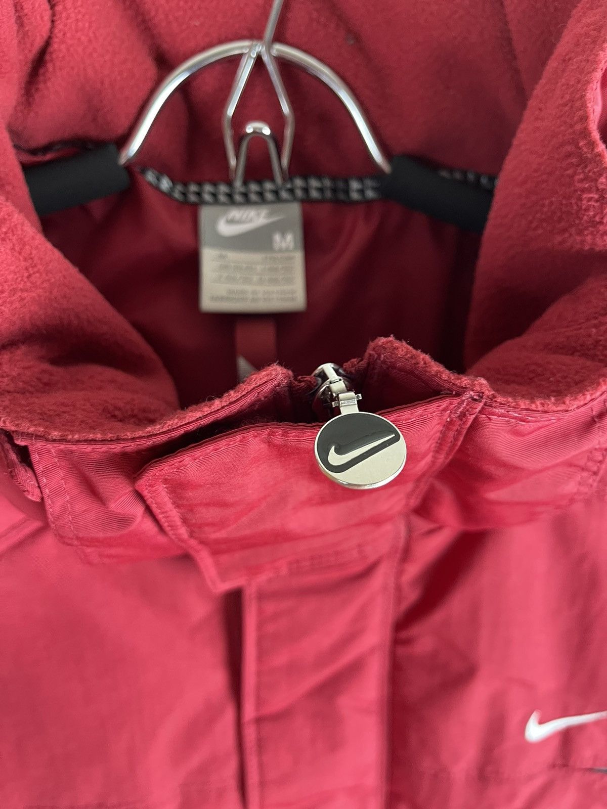 Nike Nike vintage y2k red big swoosh logo puffer jacket Size US M / EU 48-50 / 2 - 9 Thumbnail