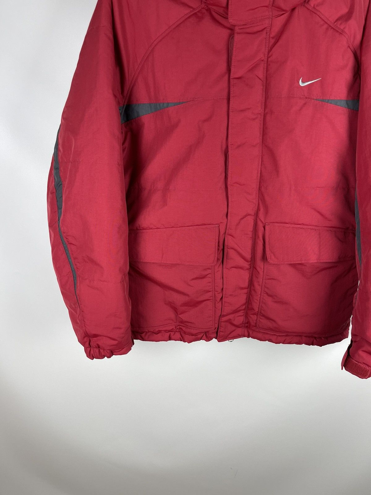 Nike Nike vintage y2k red big swoosh logo puffer jacket Size US M / EU 48-50 / 2 - 4 Thumbnail