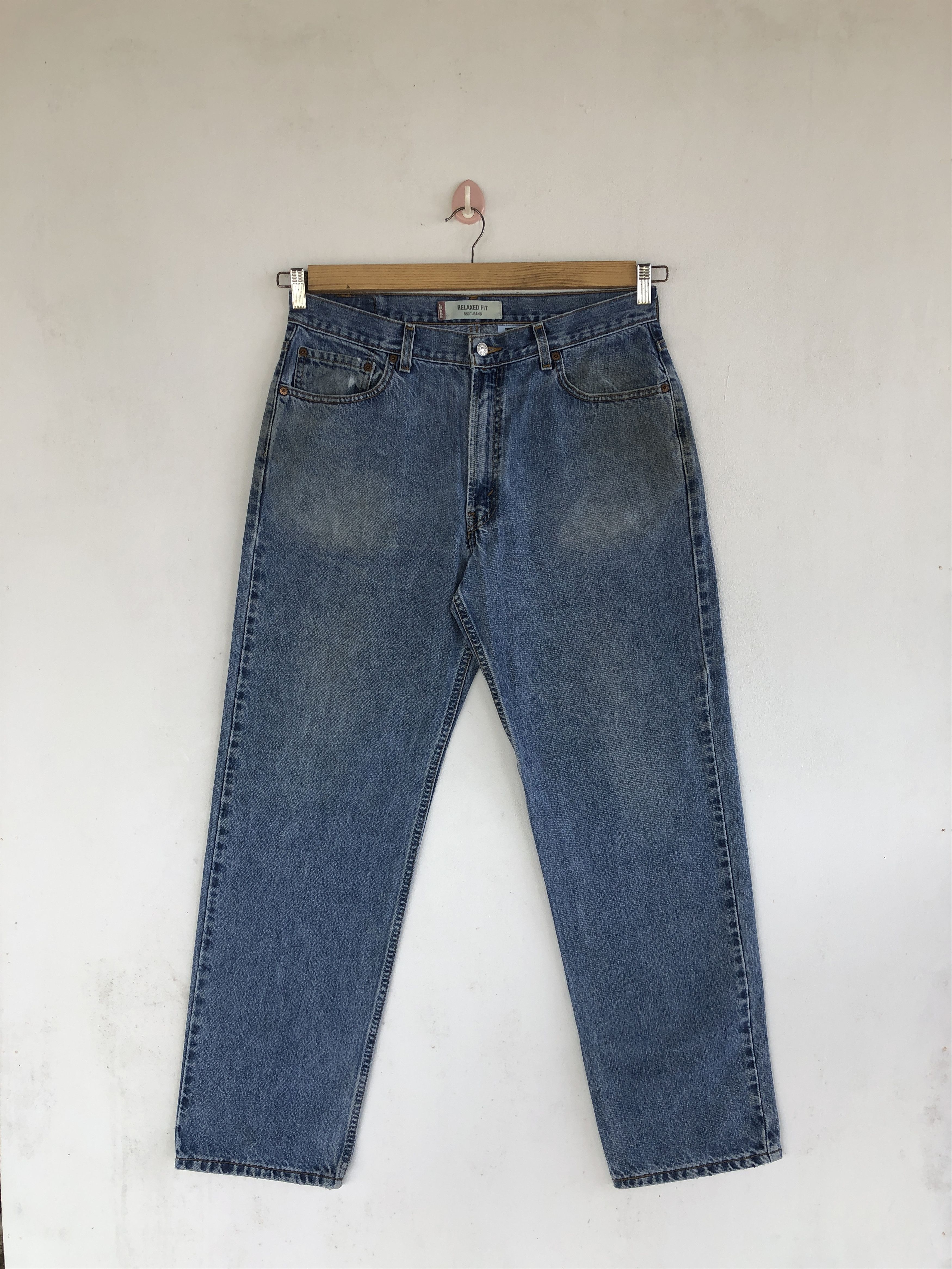 Levi's Vintage Levi's 550 Light Wash Jeans Levis Ripped Denim Size US 34 / EU 50 - 1 Thumbnail