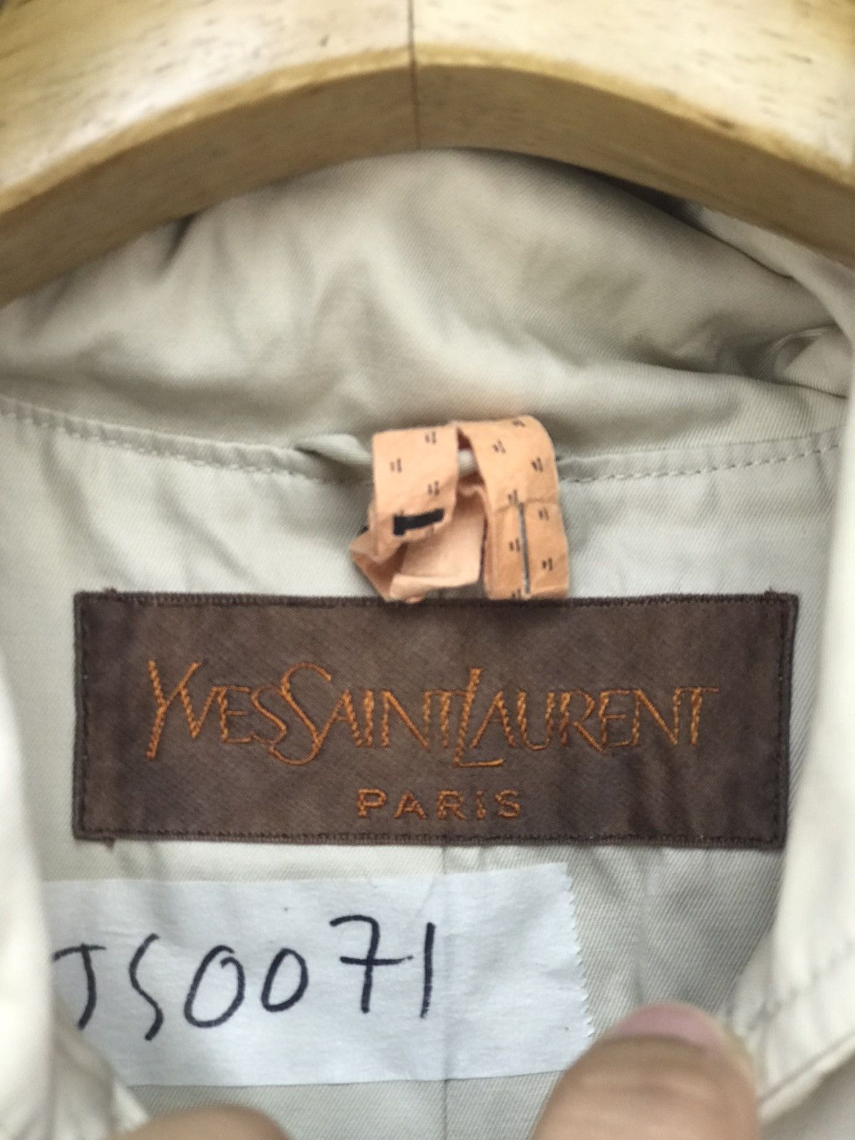 Vintage Vintage Yves Saint Laurent Paris Hooded style Parka Size S / US 4 / IT 40 - 4 Thumbnail