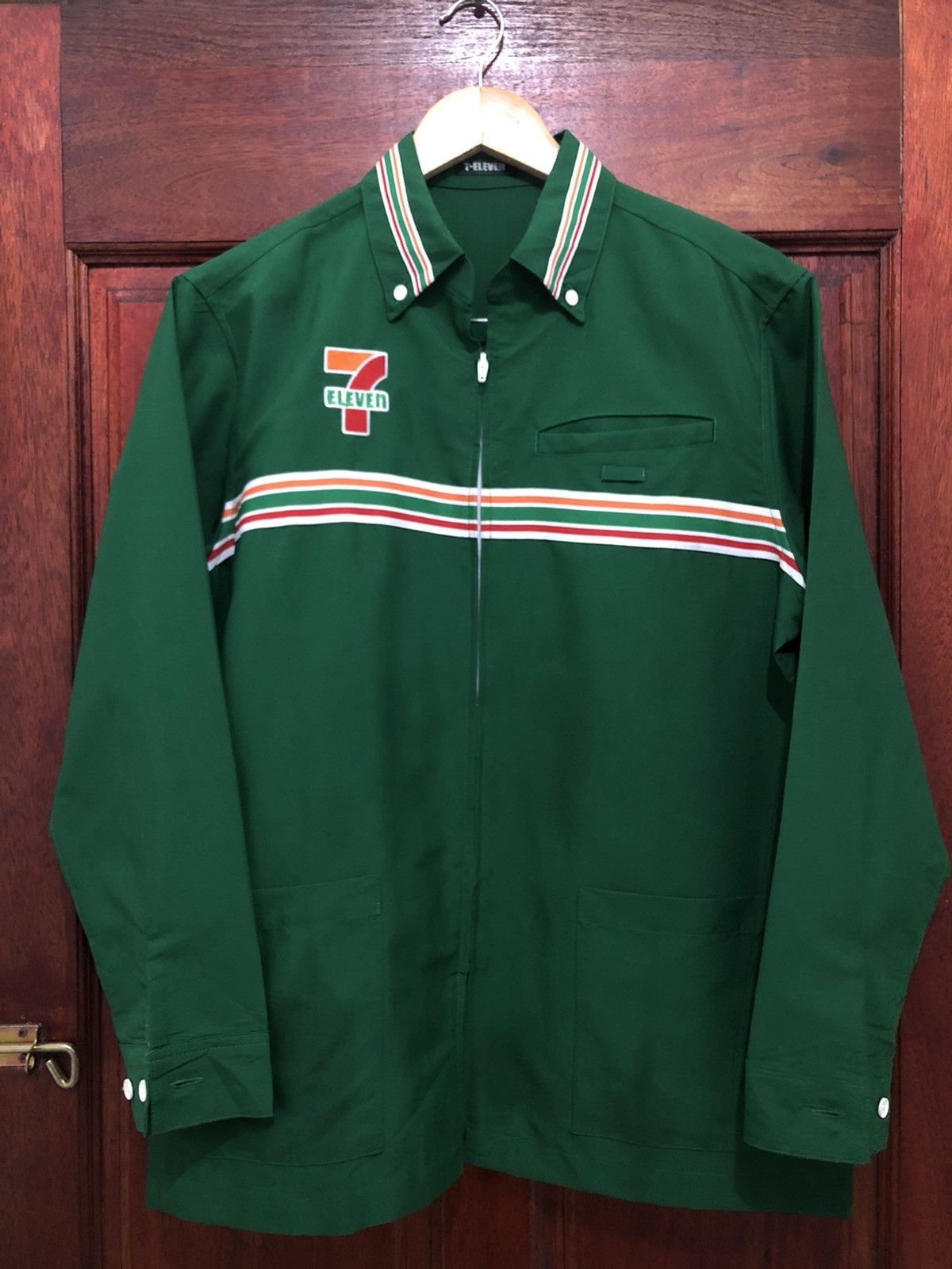 Uniform Wares × Vintage Vintage 90’s 7 Eleven Uniform Worker Embroidery Logo Shirt Size US M / EU 48-50 / 2 - 1 Thumbnail