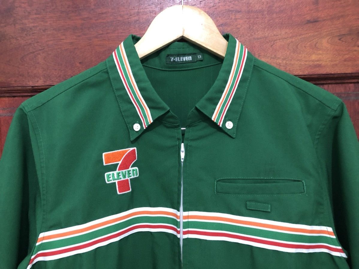 Uniform Wares Vintage 90’s 7 Eleven Uniform Worker Embroidery Logo Shirt Size US M / EU 48-50 / 2 - 5 Thumbnail