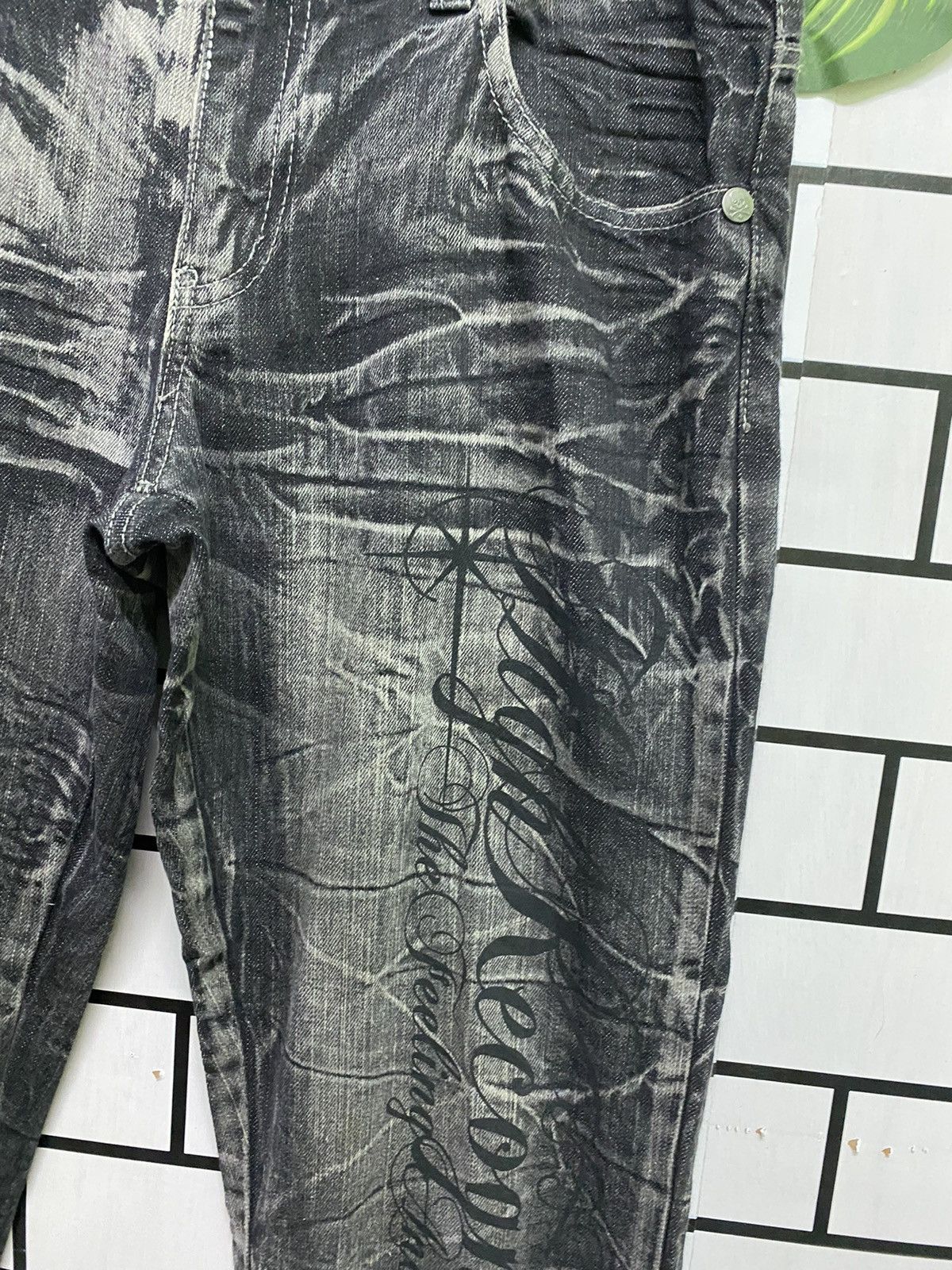 Japanese Brand × Seditionaries Japanese WILD LIFE Flared Love Skull Acid Wash Pants Size US 33 - 5 Thumbnail