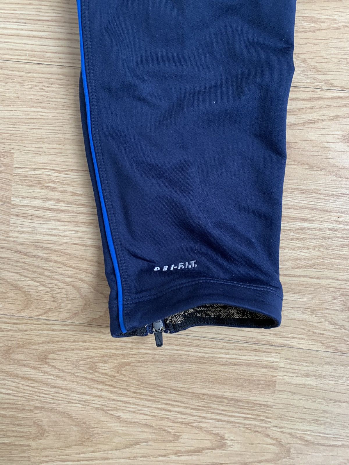 Nike × Vintage Vintage 90s Nike Navy Track Pants Swoosh Size US 33 - 4 Thumbnail